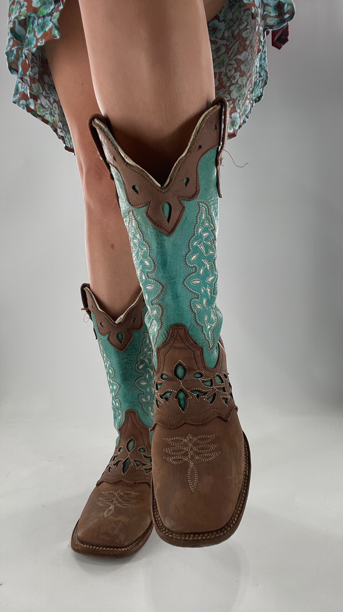 Porto Rebelde Turquoise Blue and Brown Leather Lazer Cut Embroidered Boots (6.5)
