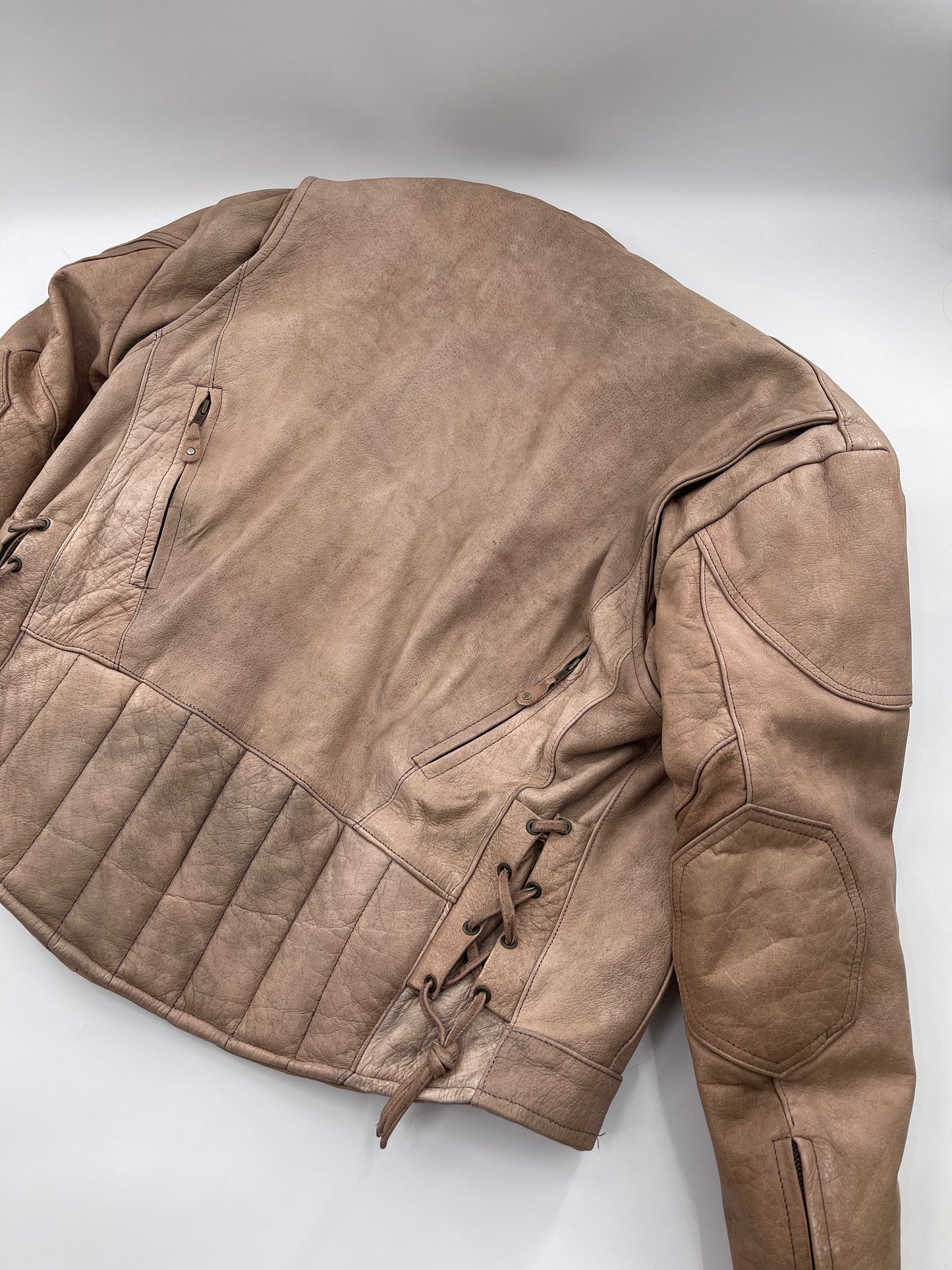 Hot Leathers Light Beige Leather Jacket Front Zipper (Size 46)