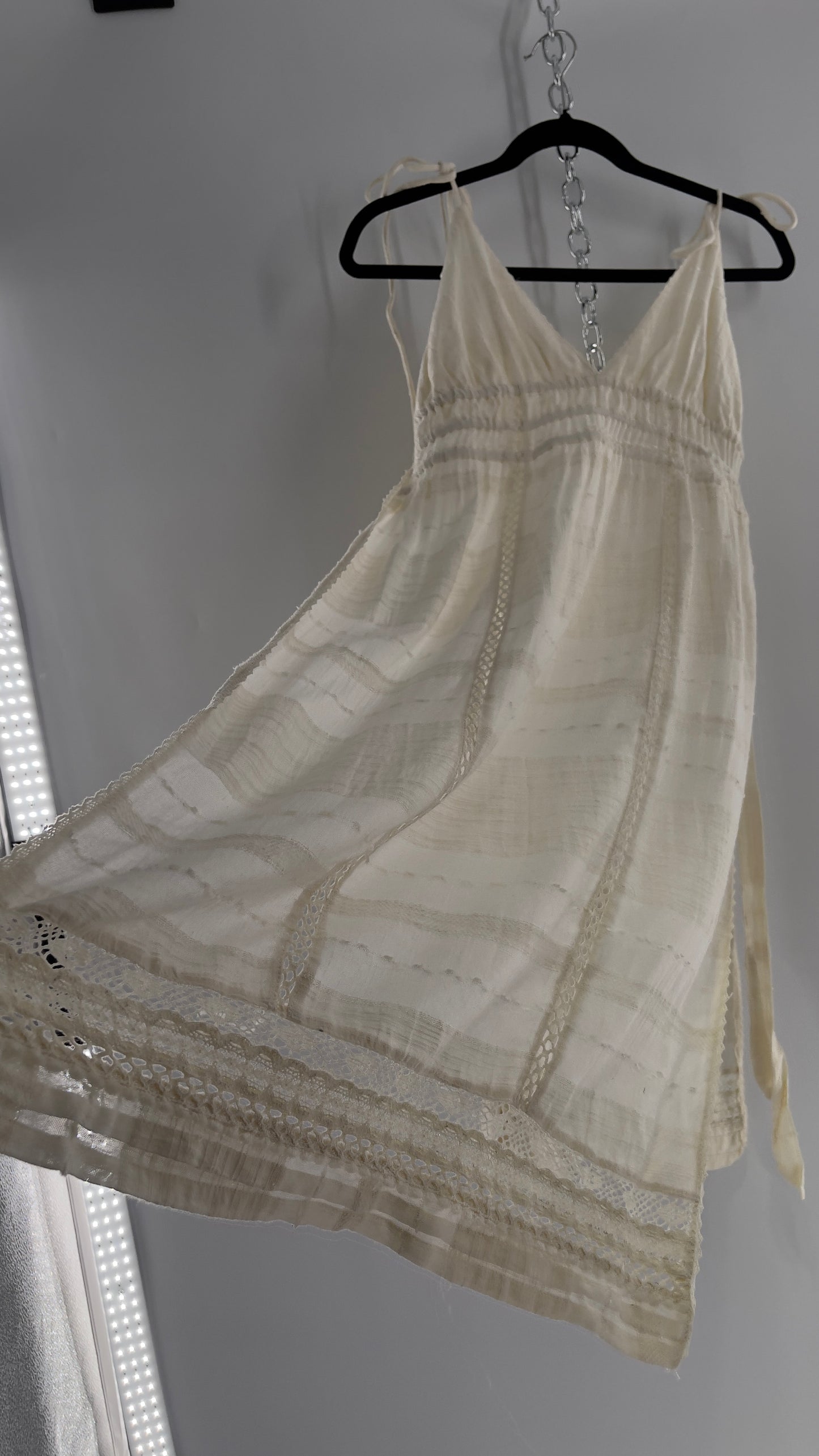 Free People White Cotton Lace Slit Side Midi (Medium)