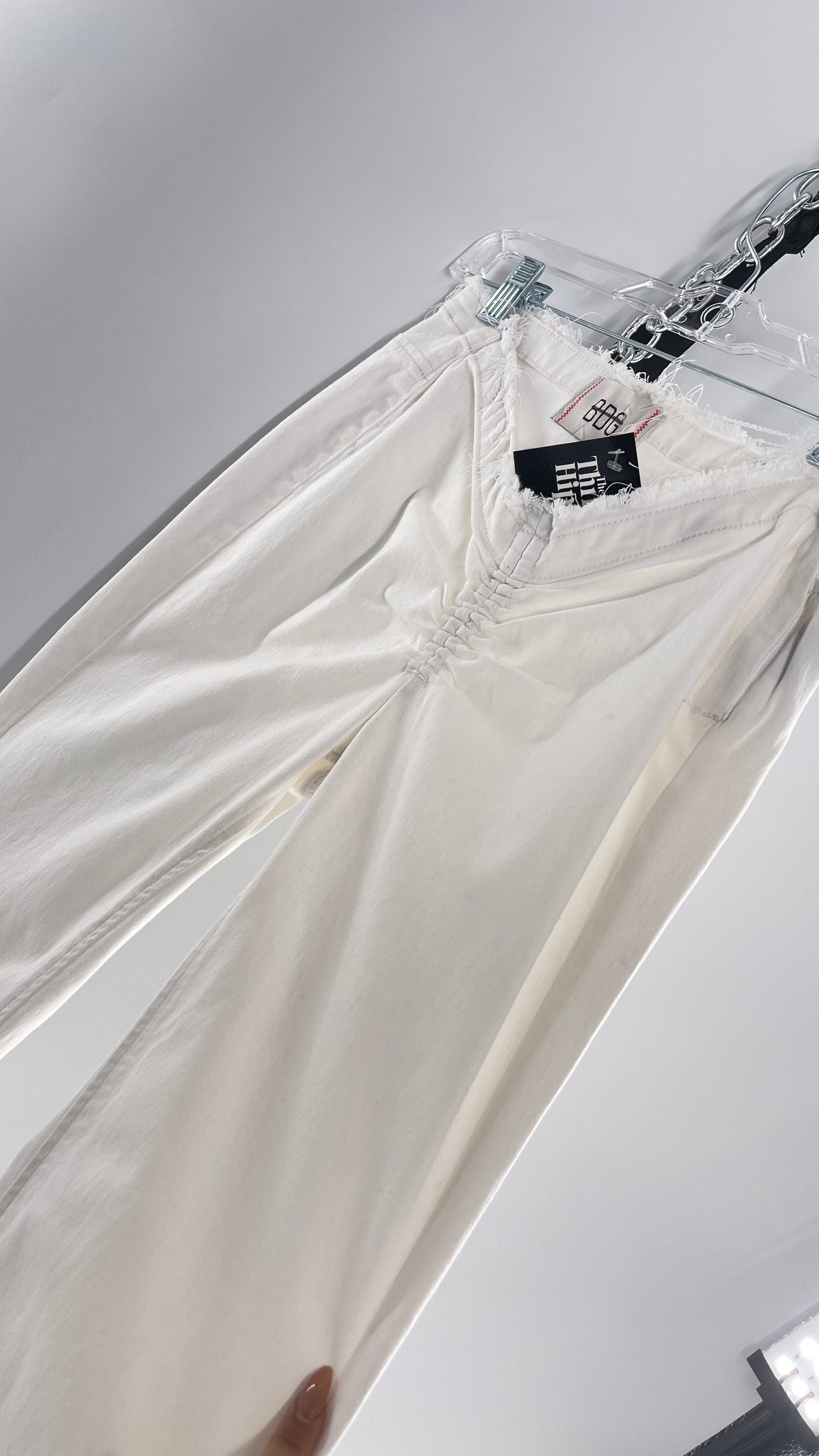 BDG White Frayed Waistline Scrunch Front Bell Bottoms (27)