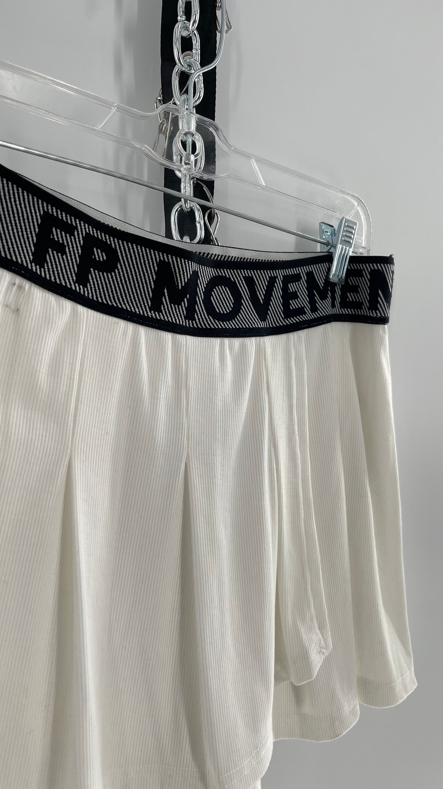 Free People Movement White Pleated Tennis Skirt with Elastic Branded Waistband (Large)