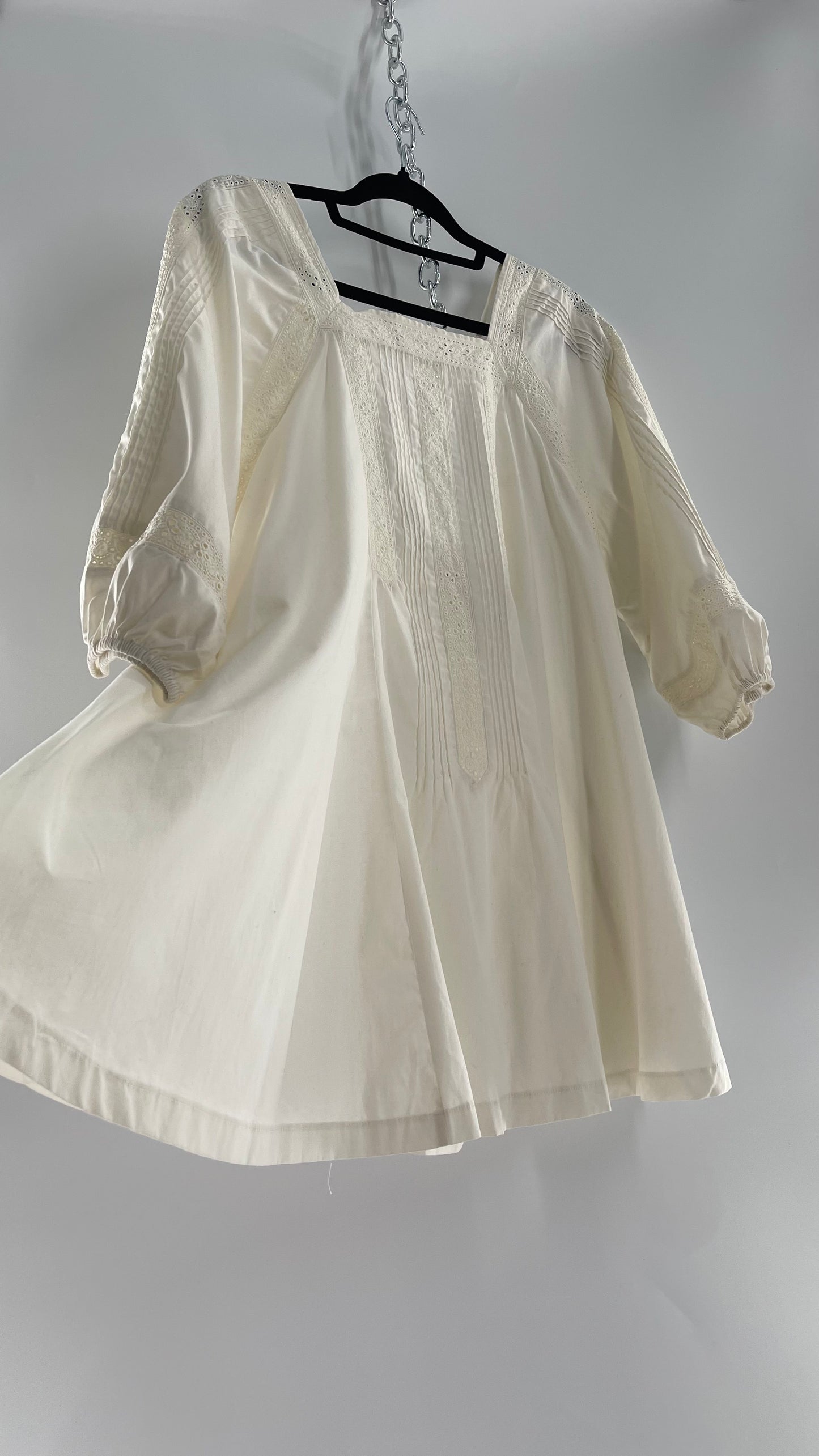 Free People White Long Sleeve Mini with Open Back and Lace Detailing (Small)