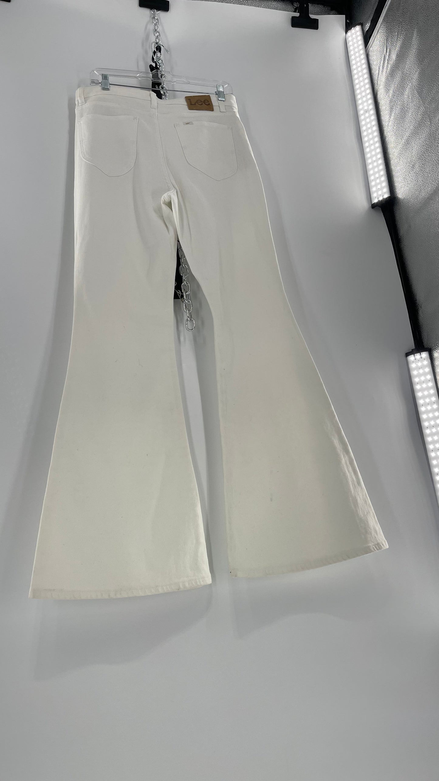 Free People X Lee White Denim Vintage Modern Flares (31)