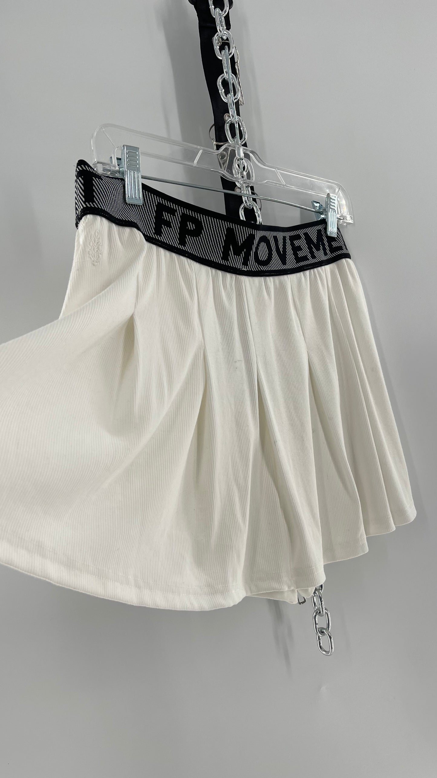Free People Movement White Pleated Tennis Skirt with Elastic Branded Waistband (Large)