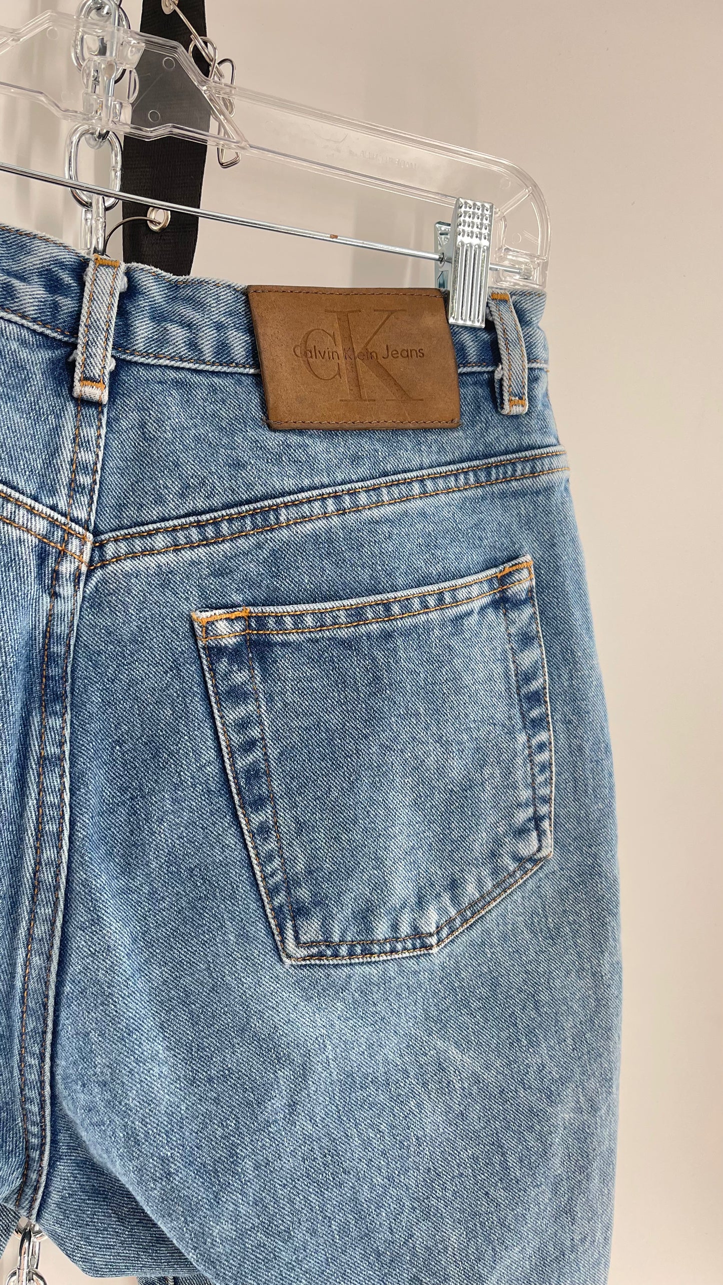 Vintage Calvin Klein Medium Wash Denim Bermudas (32/10)