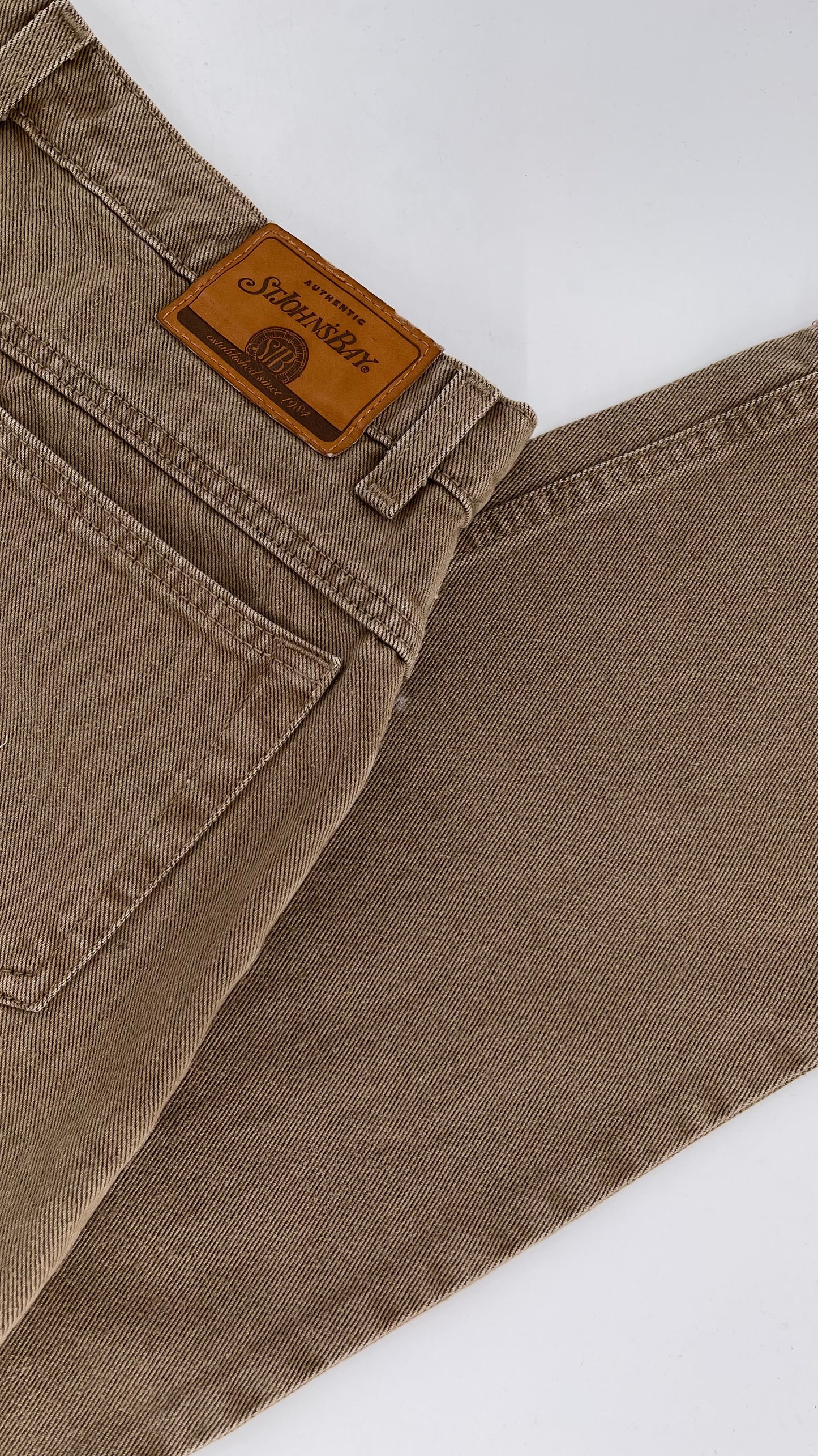Saint Johns Bay Deadstock Vintage Jeans Brown (Size 16)