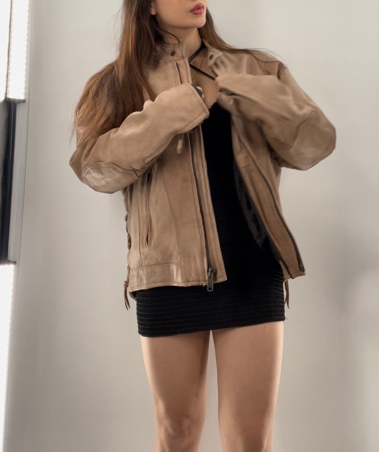 Hot Leathers Light Beige Leather Jacket Front Zipper (Size 46)