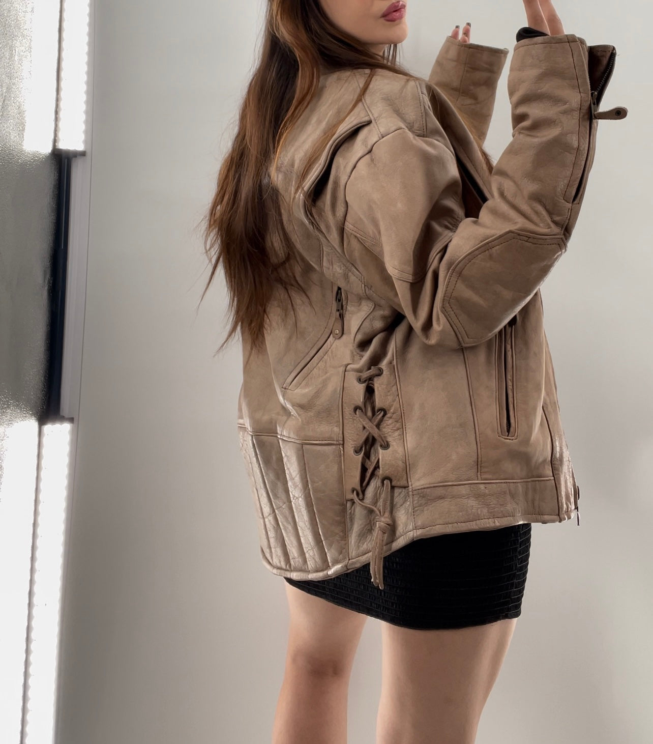 Hot Leathers Light Beige Leather Jacket Front Zipper (Size 46)