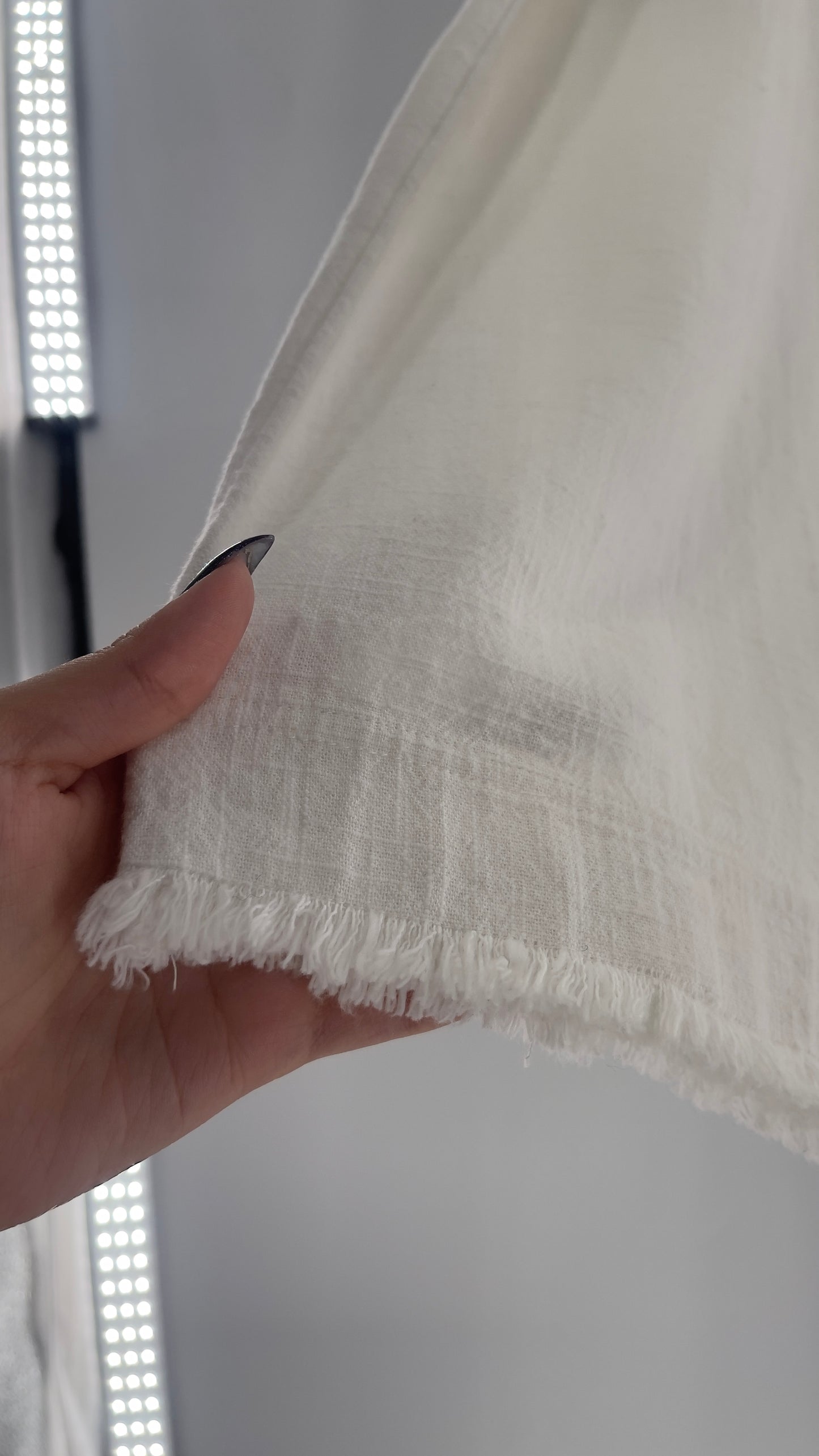 Urban Outfitters White High Waisted Frayed Hem Wide Leg Trouser (10)