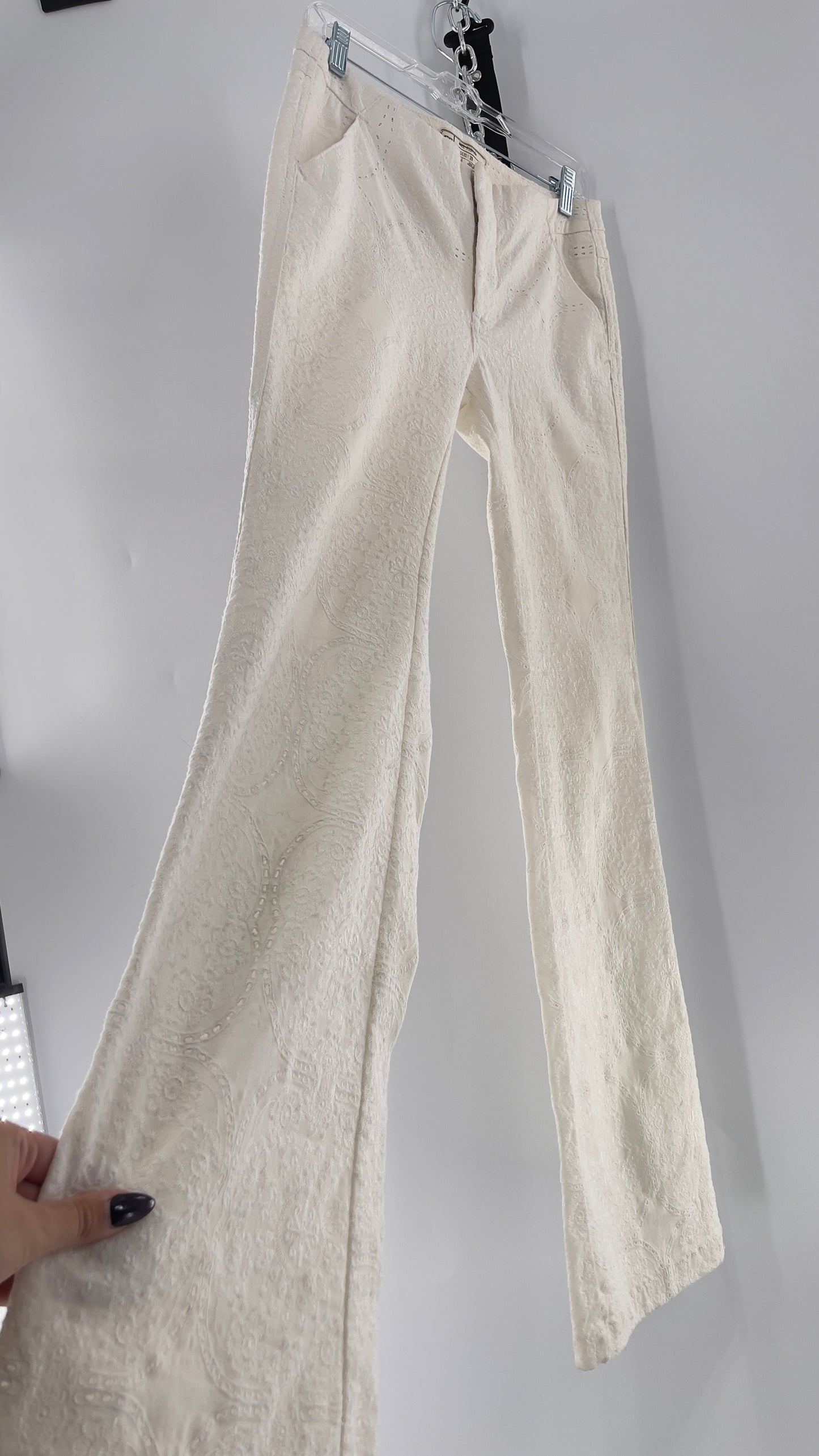 Free People White Eyelet Lace Low Rise Kick Flares (26)
