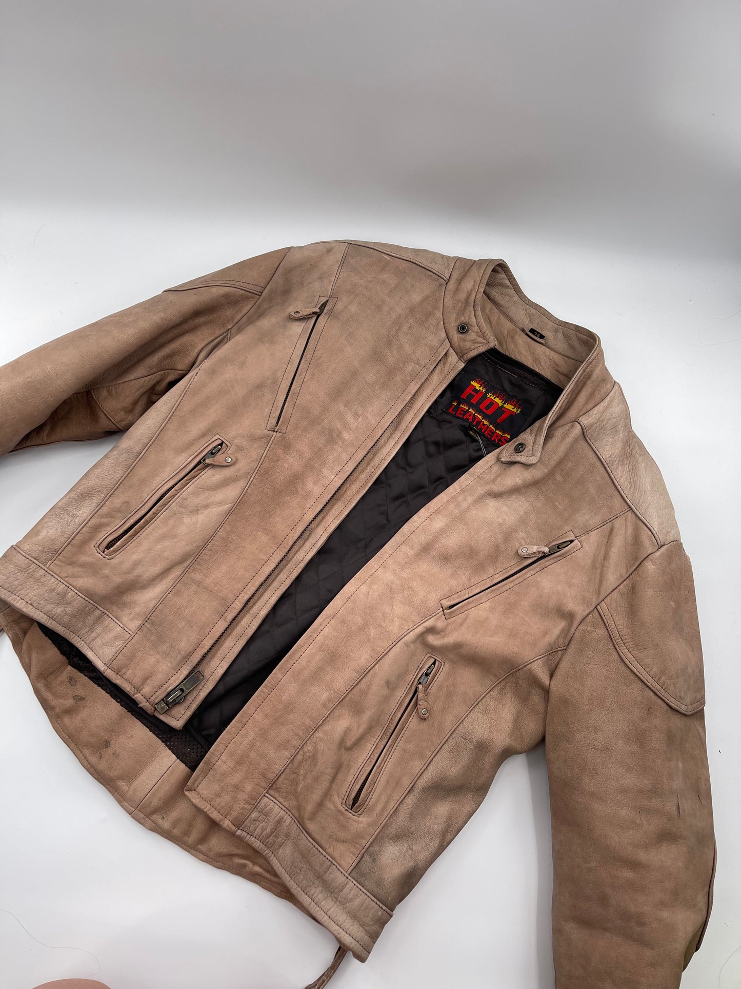 Hot Leathers Light Beige Leather Jacket Front Zipper (Size 46)