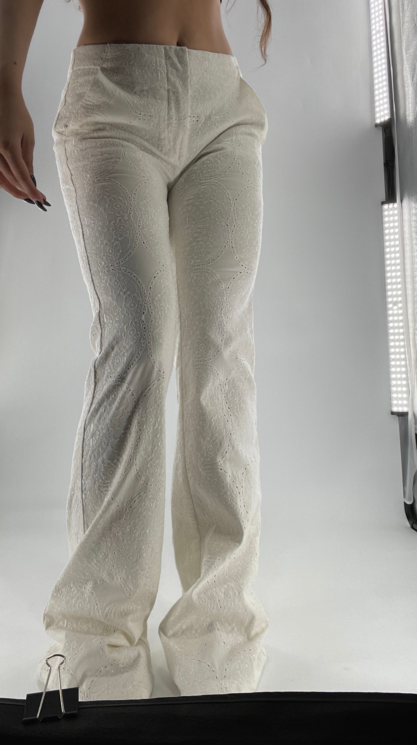 Free People White Eyelet Lace Low Rise Kick Flares (26)
