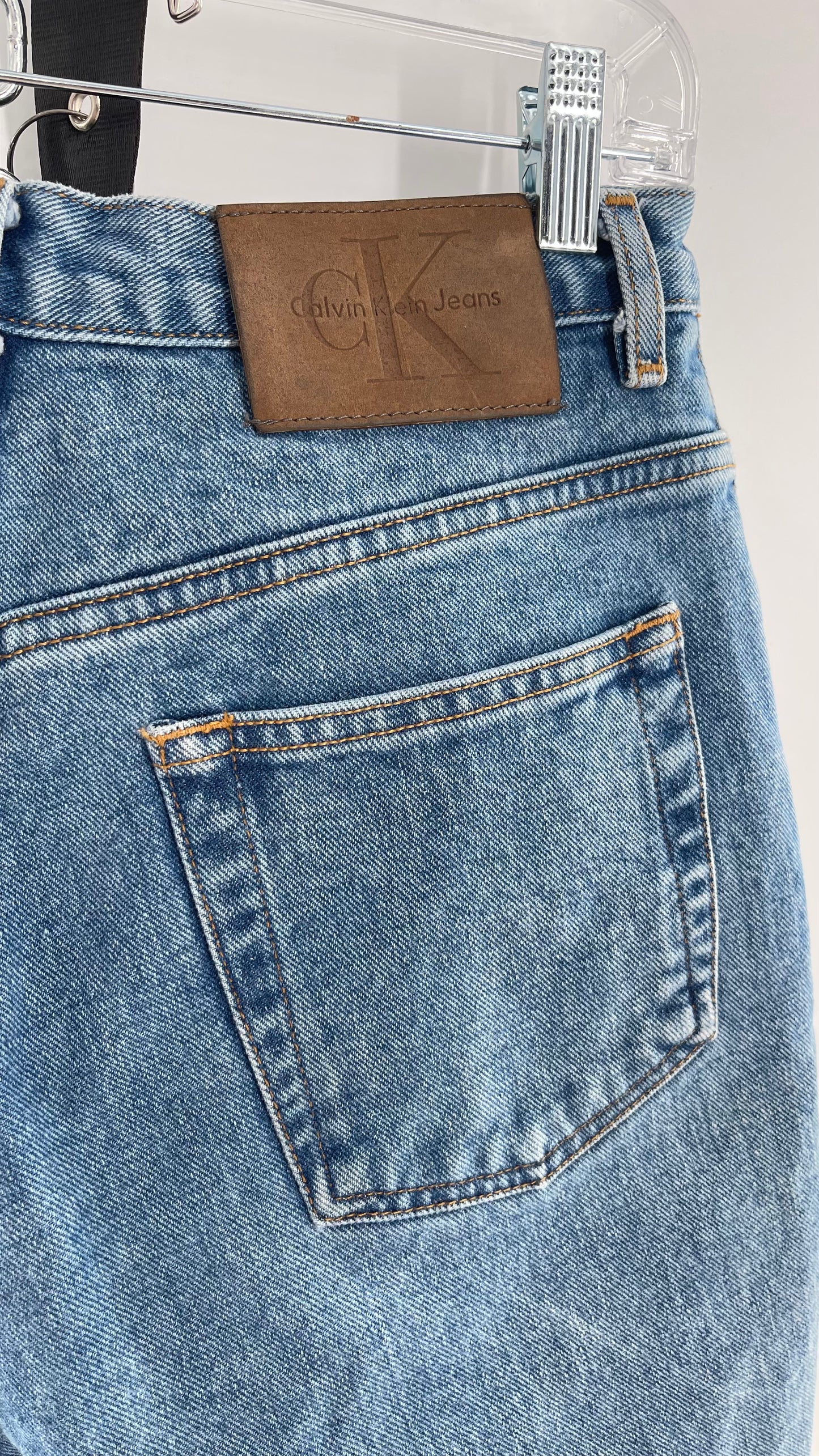 Vintage Calvin Klein Medium Wash Denim Bermudas (32/10)