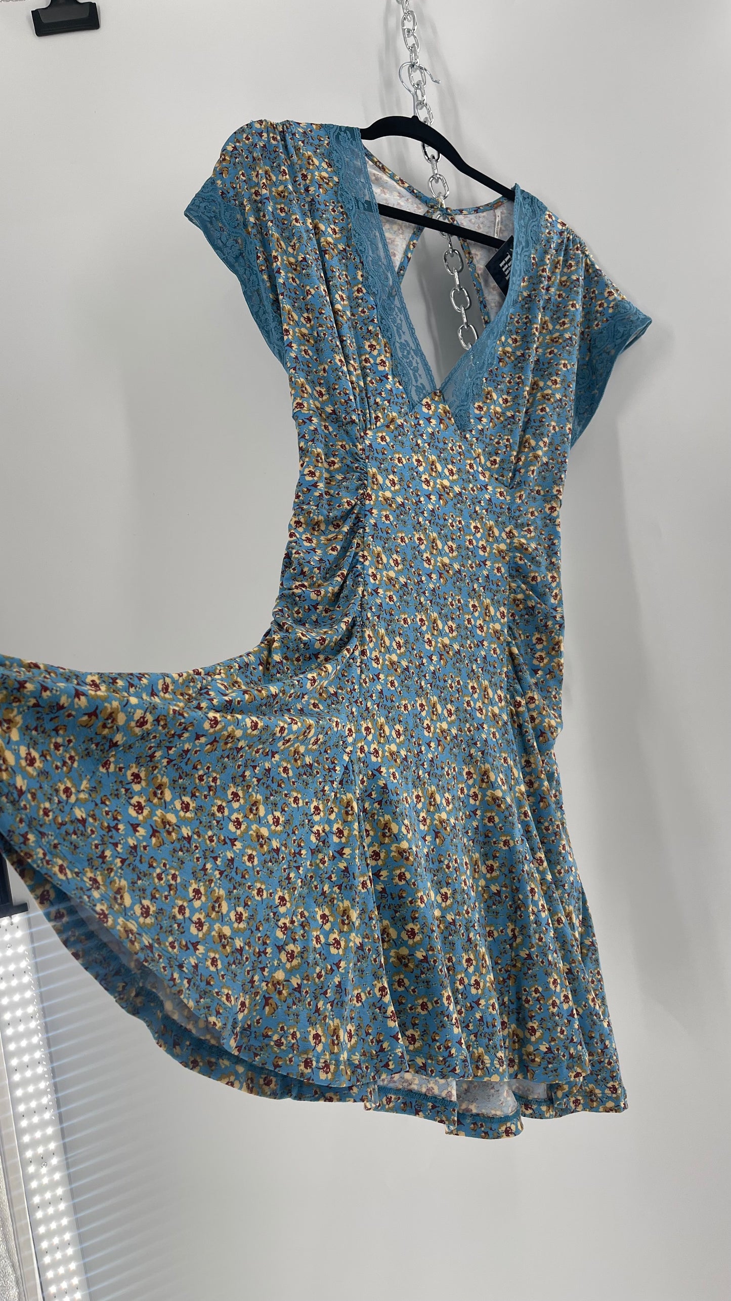 Free People Sweet Talker Blue Floral Ruched Mini Dress (Large)