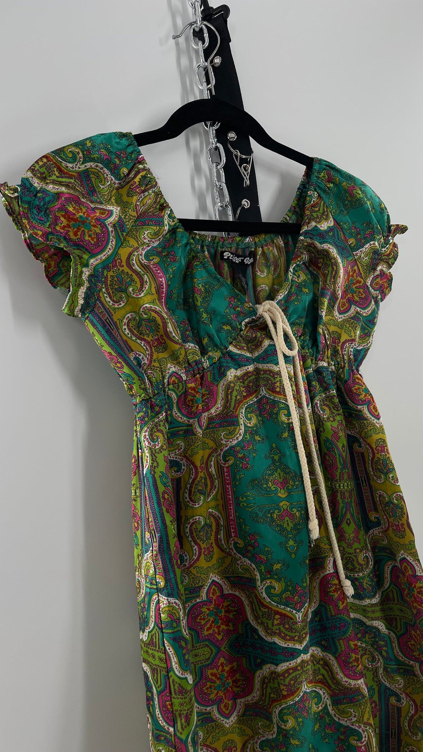 Vintage Planet Gold Silky Paisley Patterned Mini (Small)