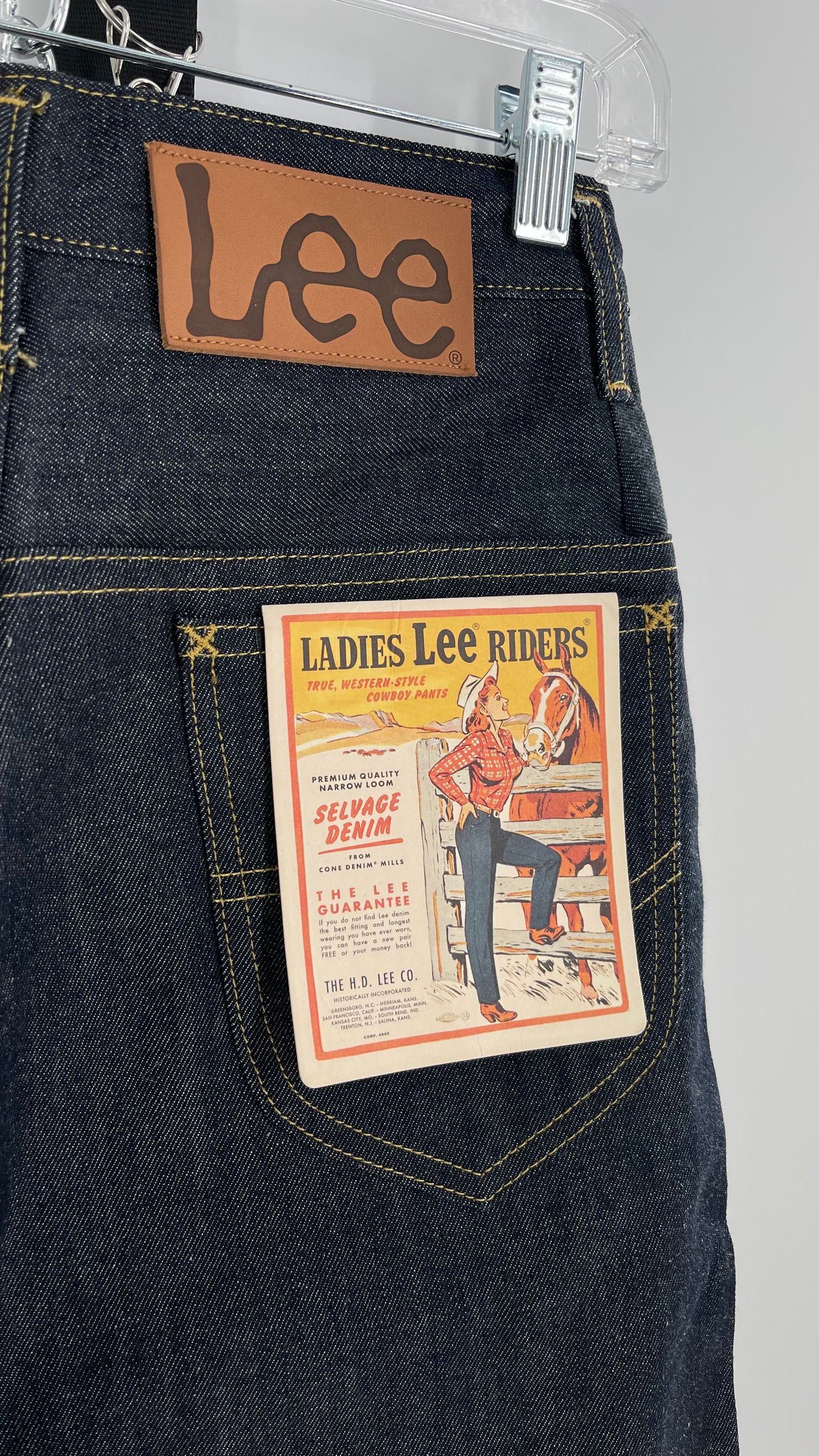 Deadstock Vintage Free People Lady Lee Riders Dark Wash Jeans (Size 28)