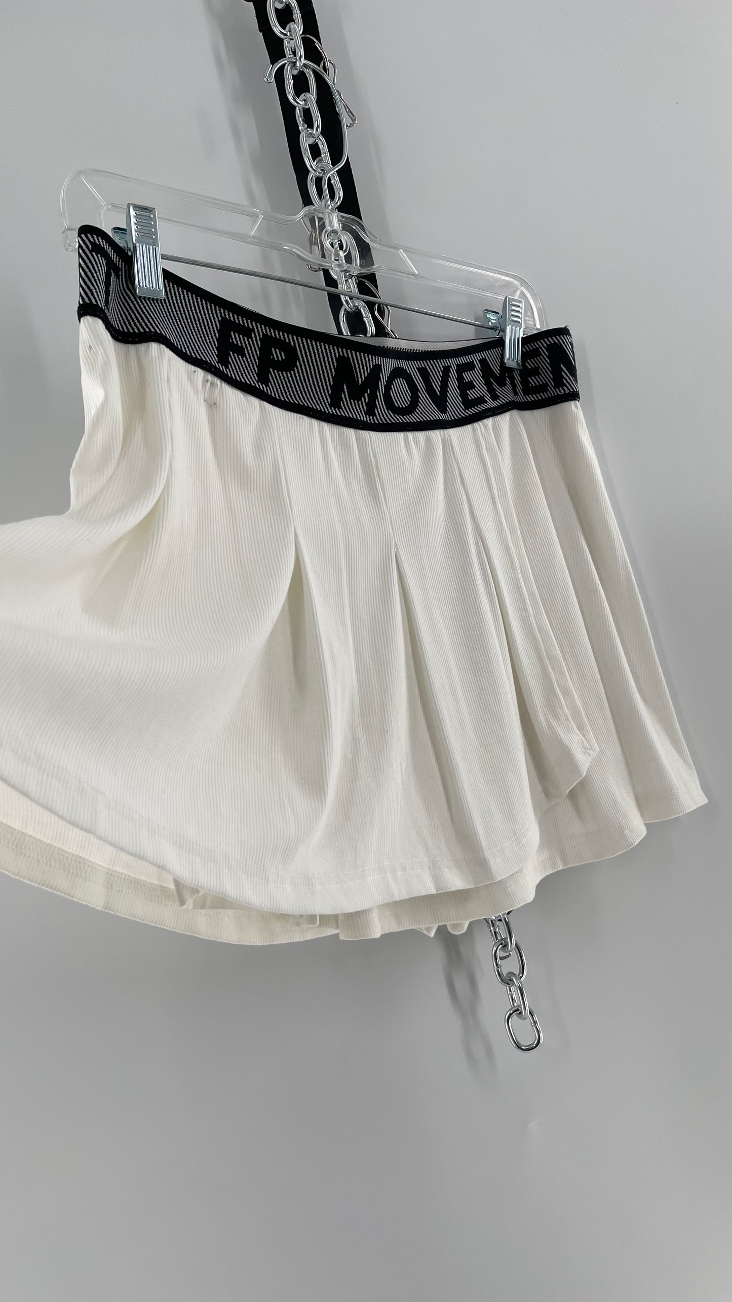 Free People Movement White Pleated Tennis Skirt with Elastic Branded Waistband (Large)