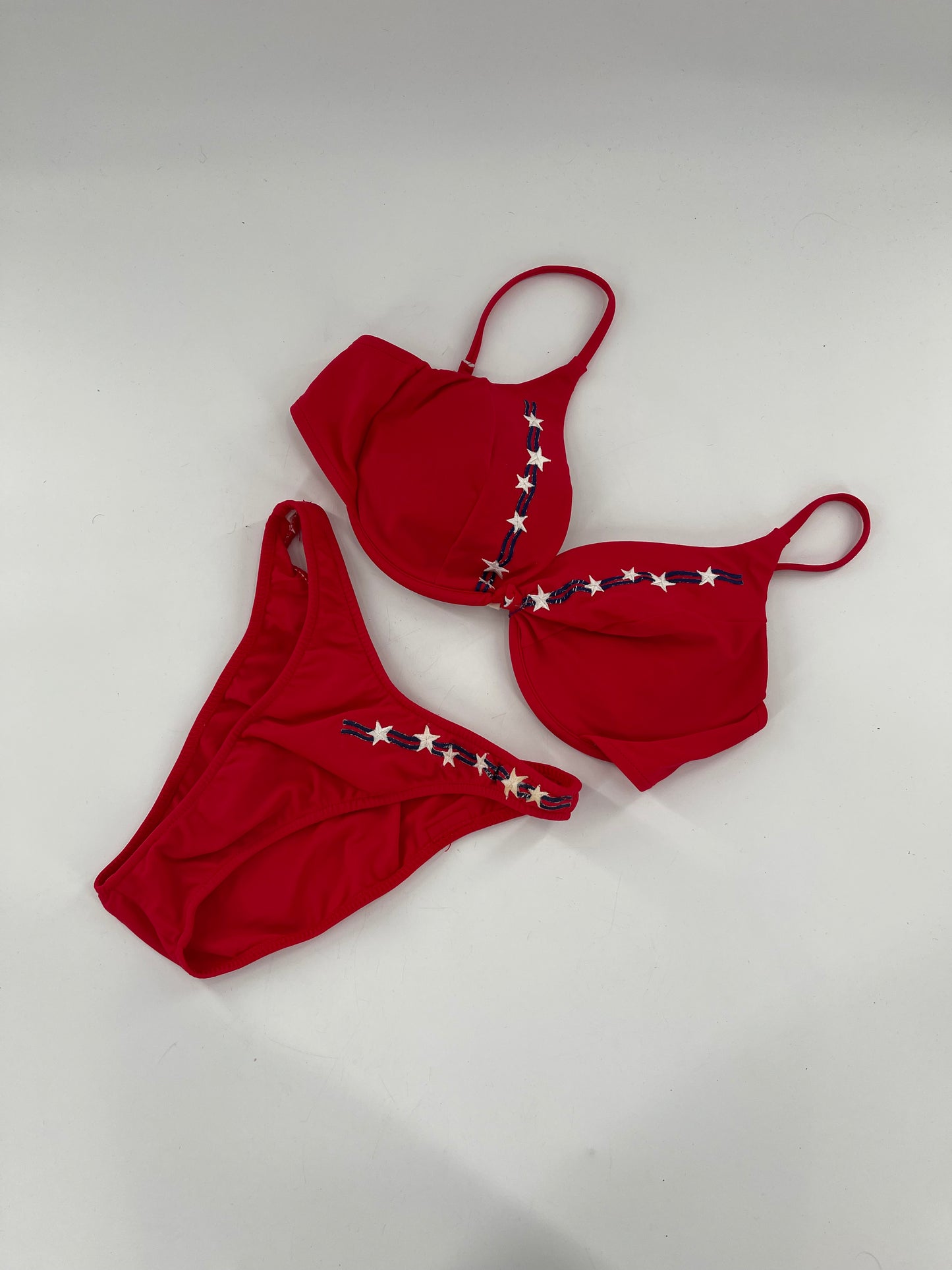 Vintage Venus 1980s/1990s Red Americana 2piece Swimsuit (Small Bottom D Top)