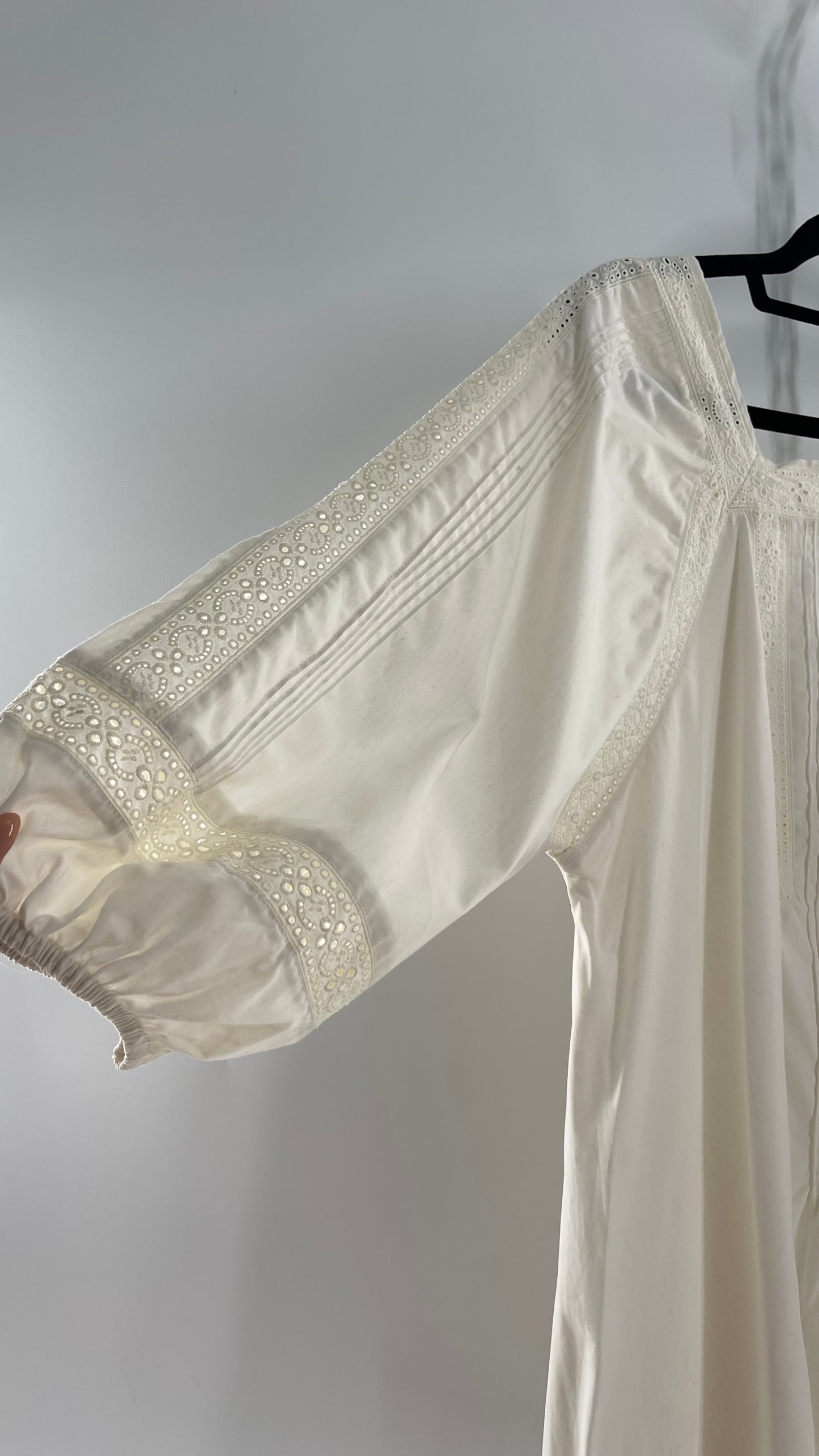 Free People White Long Sleeve Mini with Open Back and Lace Detailing (Small)