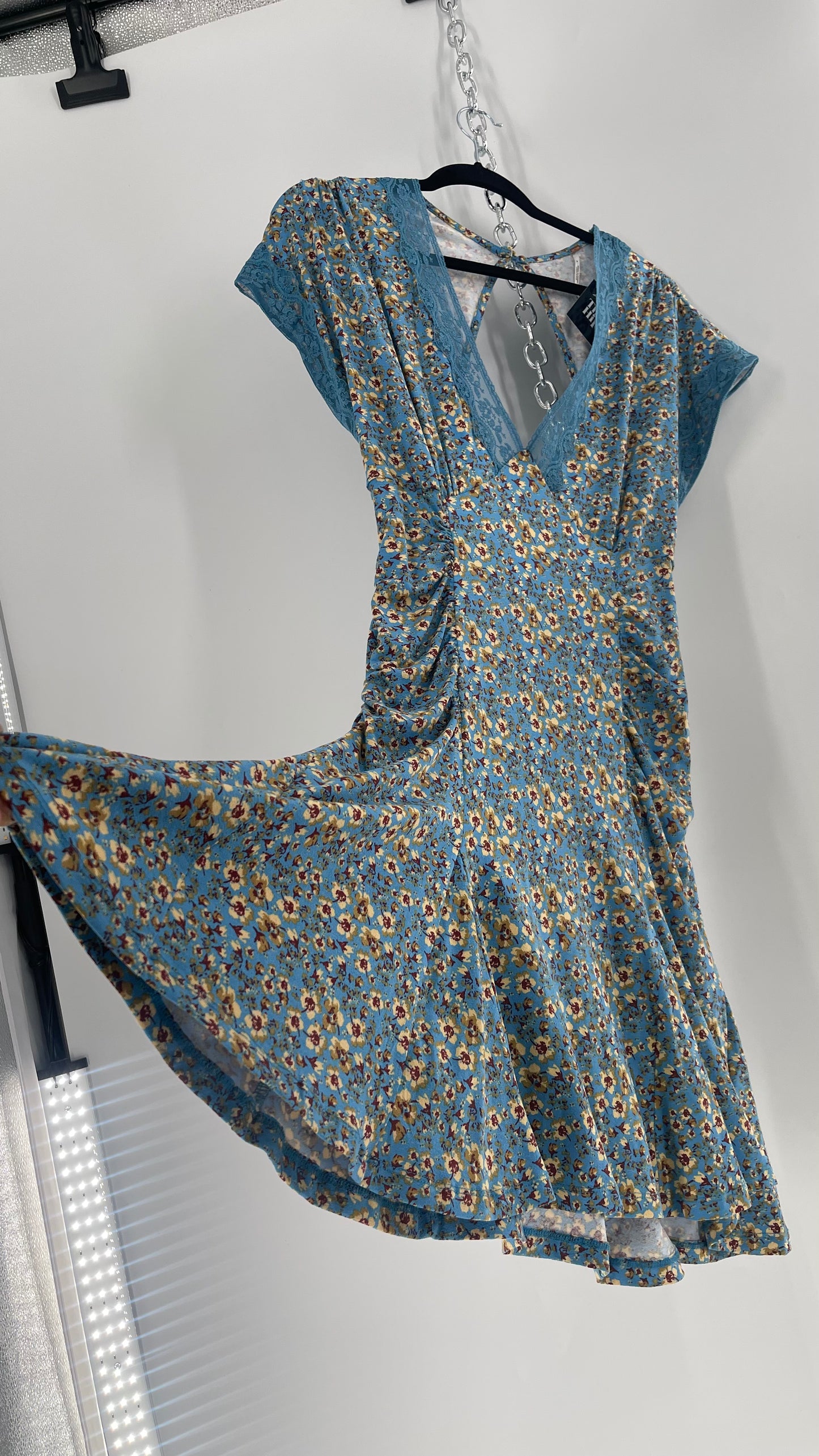 Free People Sweet Talker Blue Floral Ruched Mini Dress (Large)