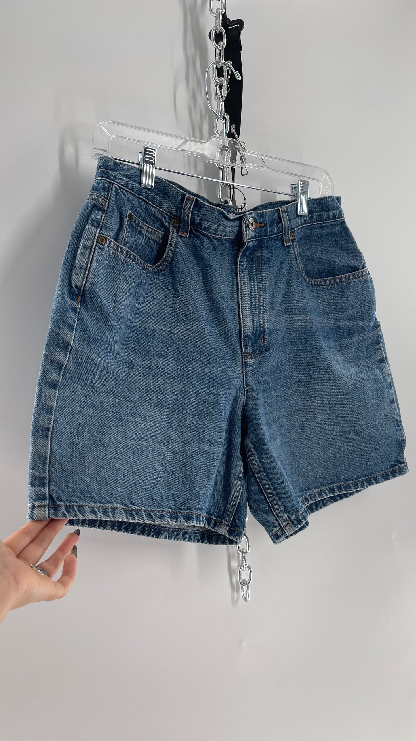 Vintage Liz Claiborne Medium Wash Denim High Waisted Shorts (12)