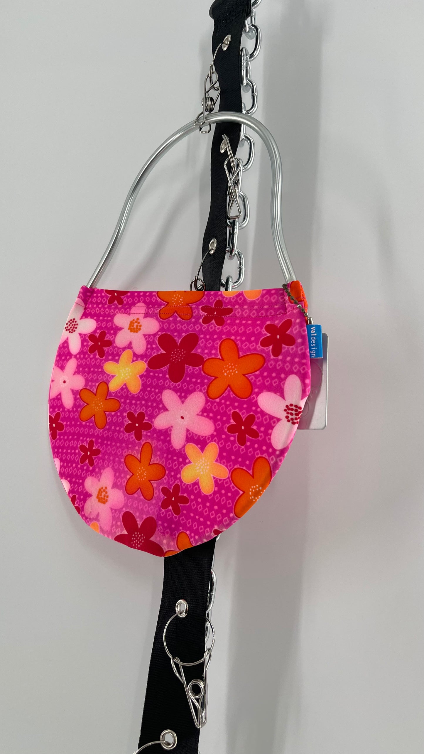 Vintage Valdesign Circle Morph Bag