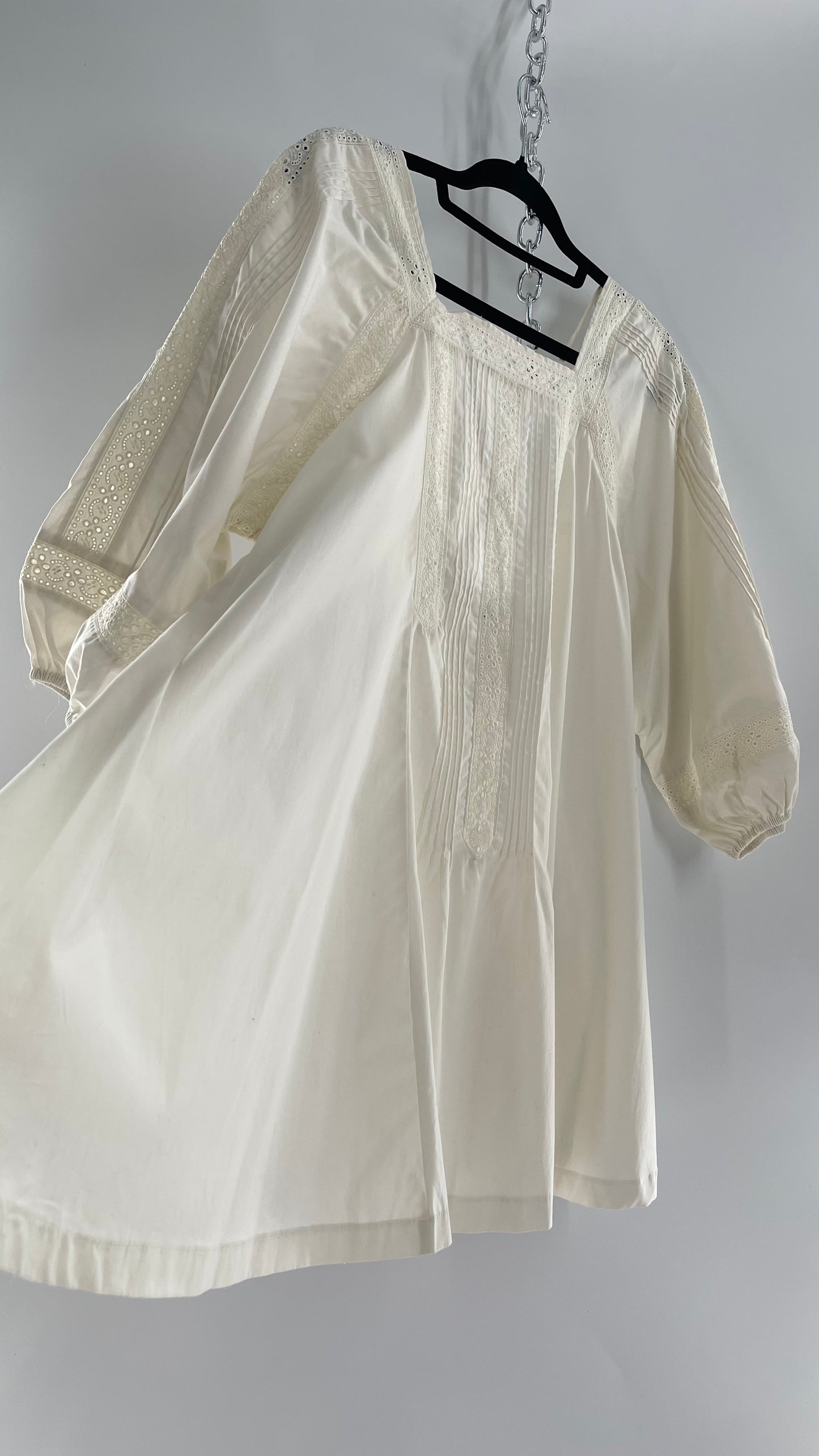 Free People White Long Sleeve Mini with Open Back and Lace Detailing (Small)