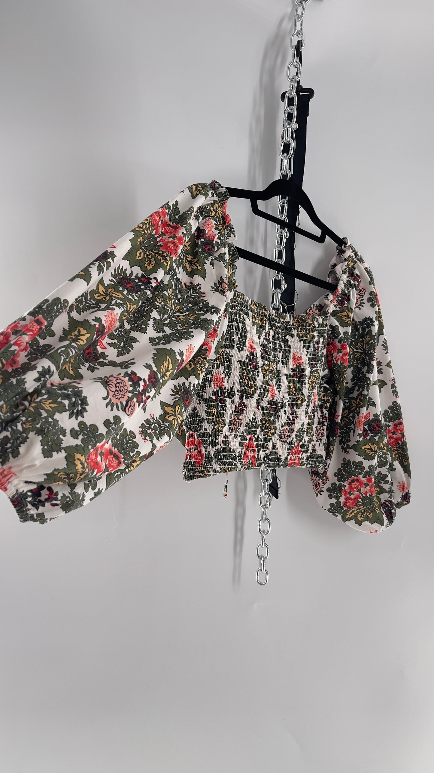 Forever that Girl Anthropologie Twist front Patterned Puff Sleeve Crop (Medium)