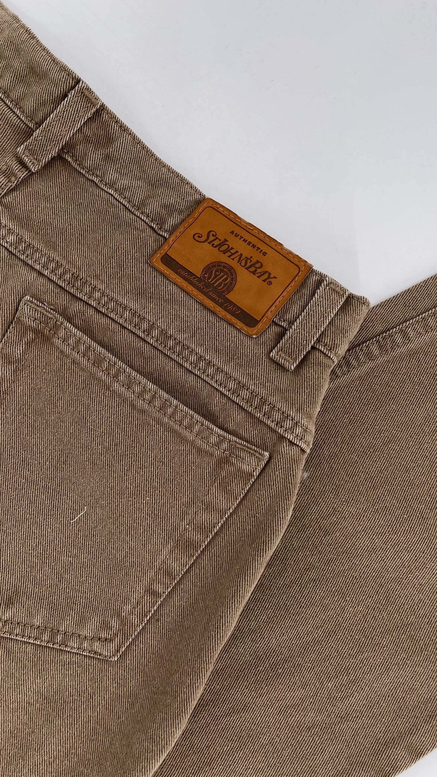 Saint Johns Bay Deadstock Vintage Jeans Brown (Size 16)