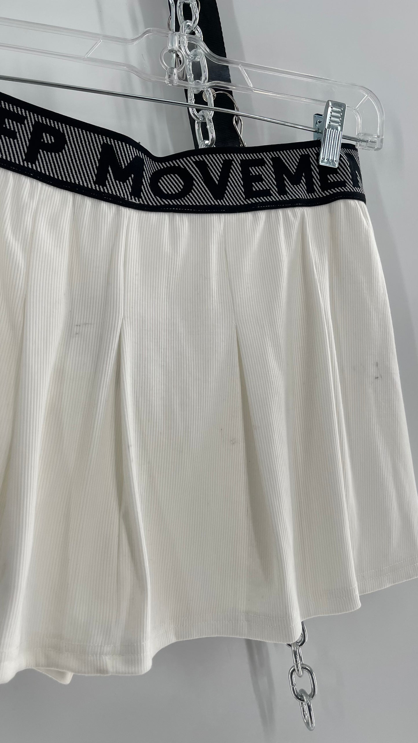 Free People Movement White Pleated Tennis Skirt with Elastic Branded Waistband (Large)
