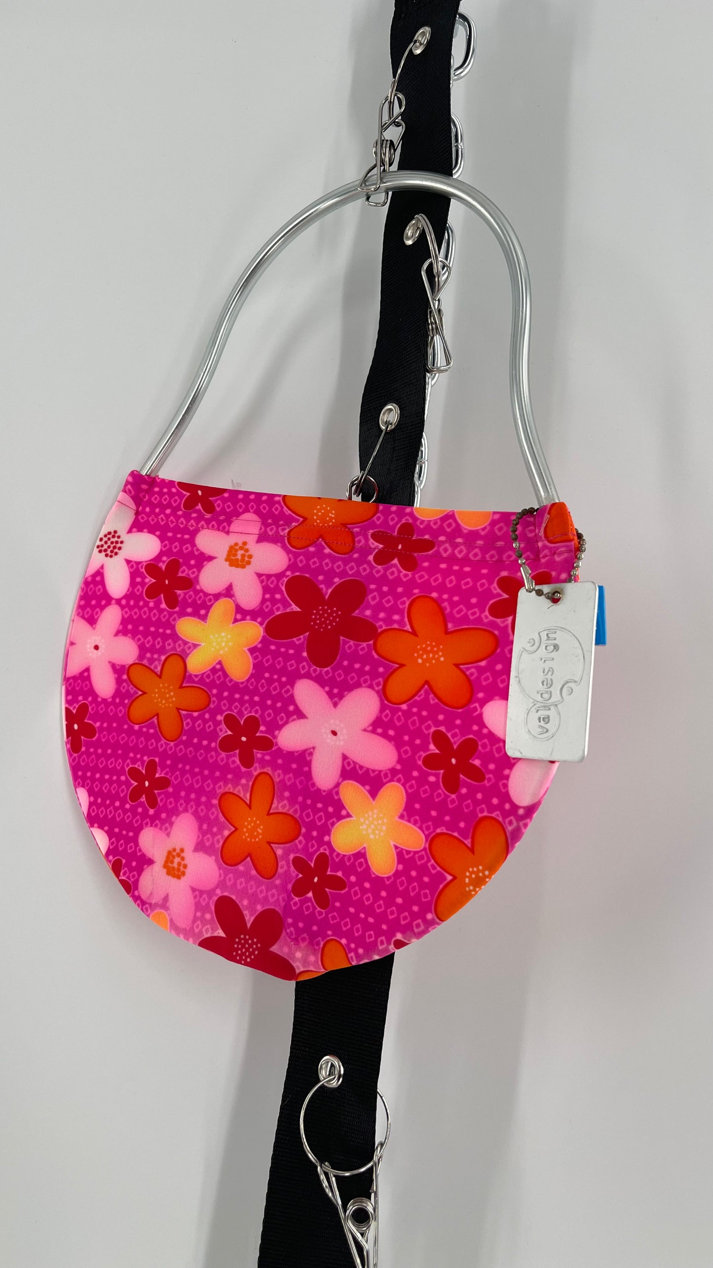 Vintage Valdesign Circle Morph Bag