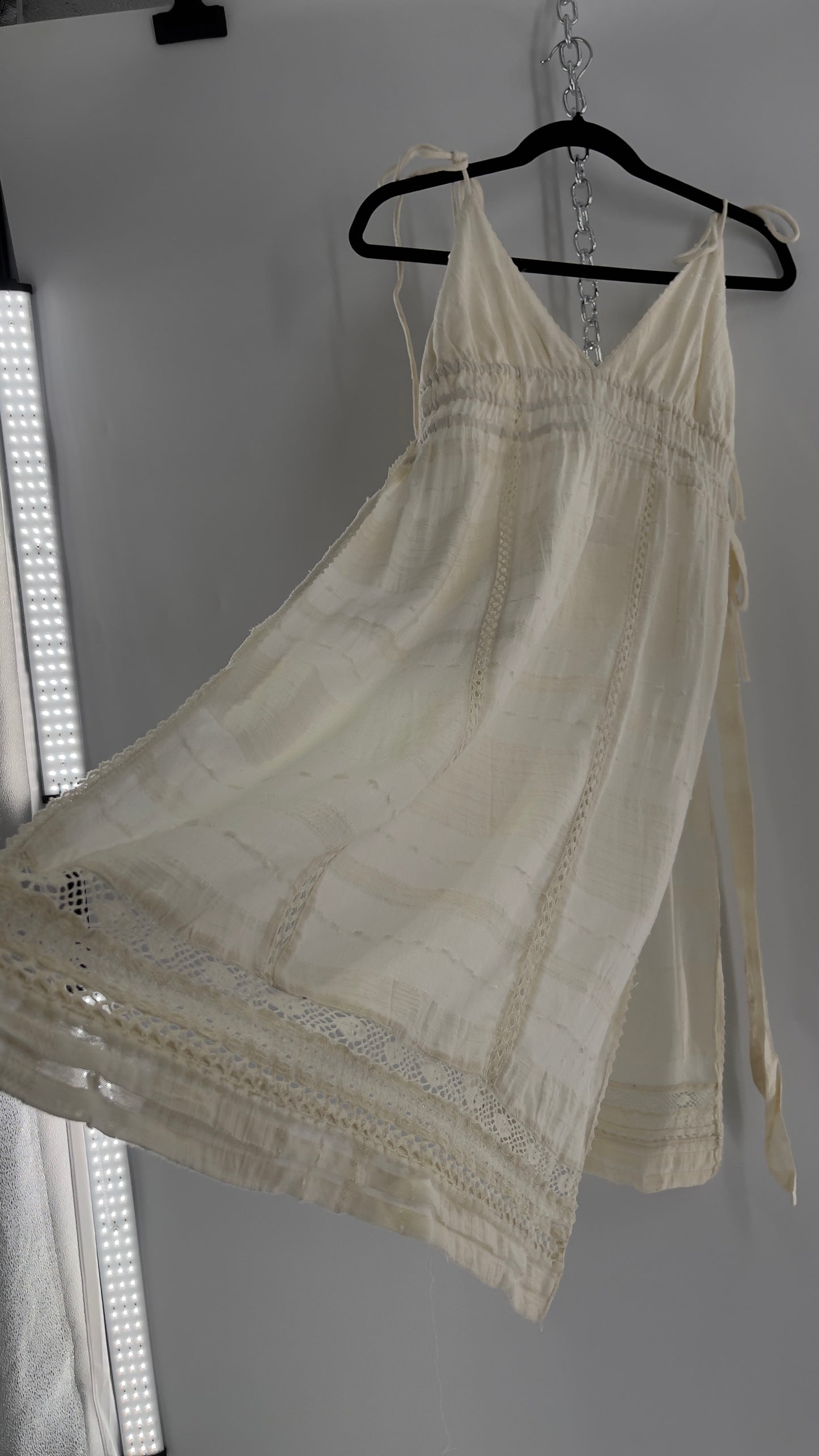 Free People White Cotton Lace Slit Side Midi (Medium)