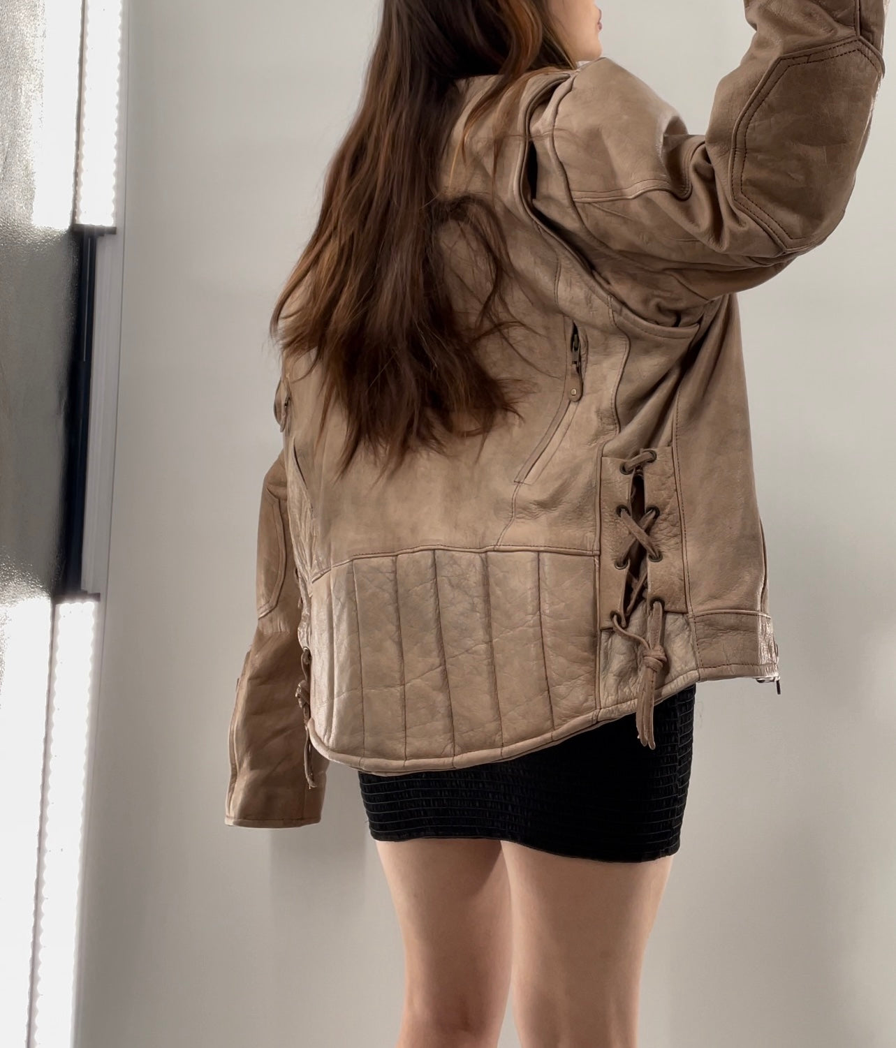 Hot Leathers Light Beige Leather Jacket Front Zipper (Size 46)