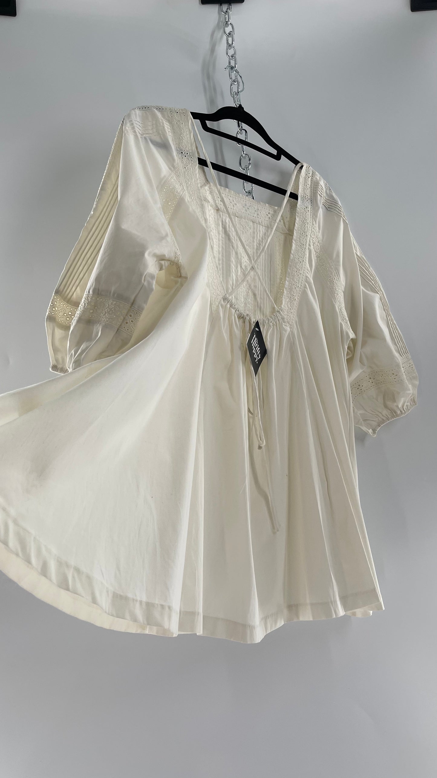 Free People White Long Sleeve Mini with Open Back and Lace Detailing (Small)