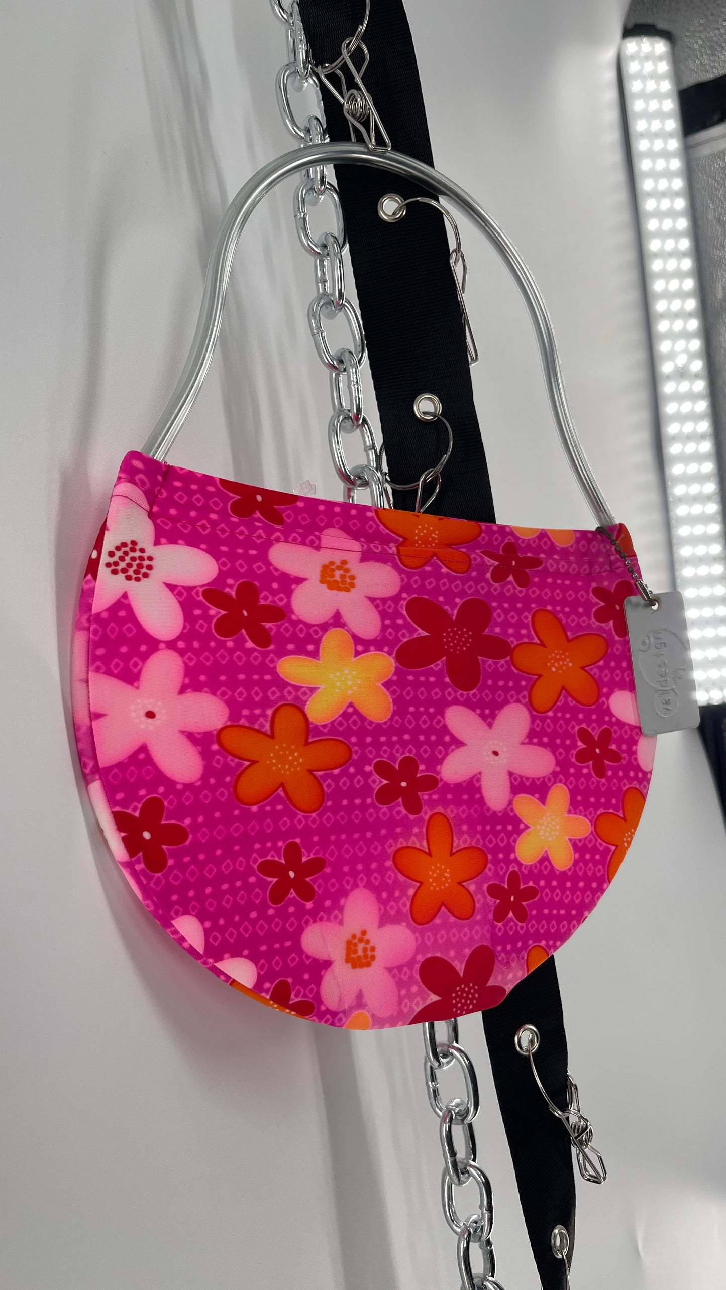 Vintage Valdesign Circle Morph Bag