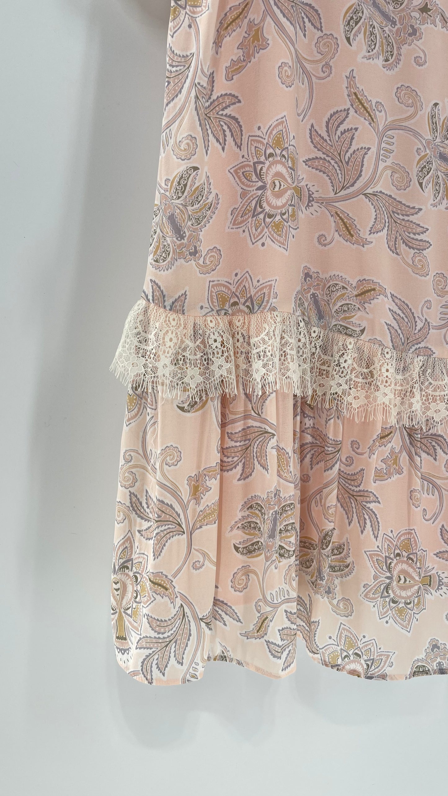 Pastel Pink Paisley T Shirt Dress (Medium)
