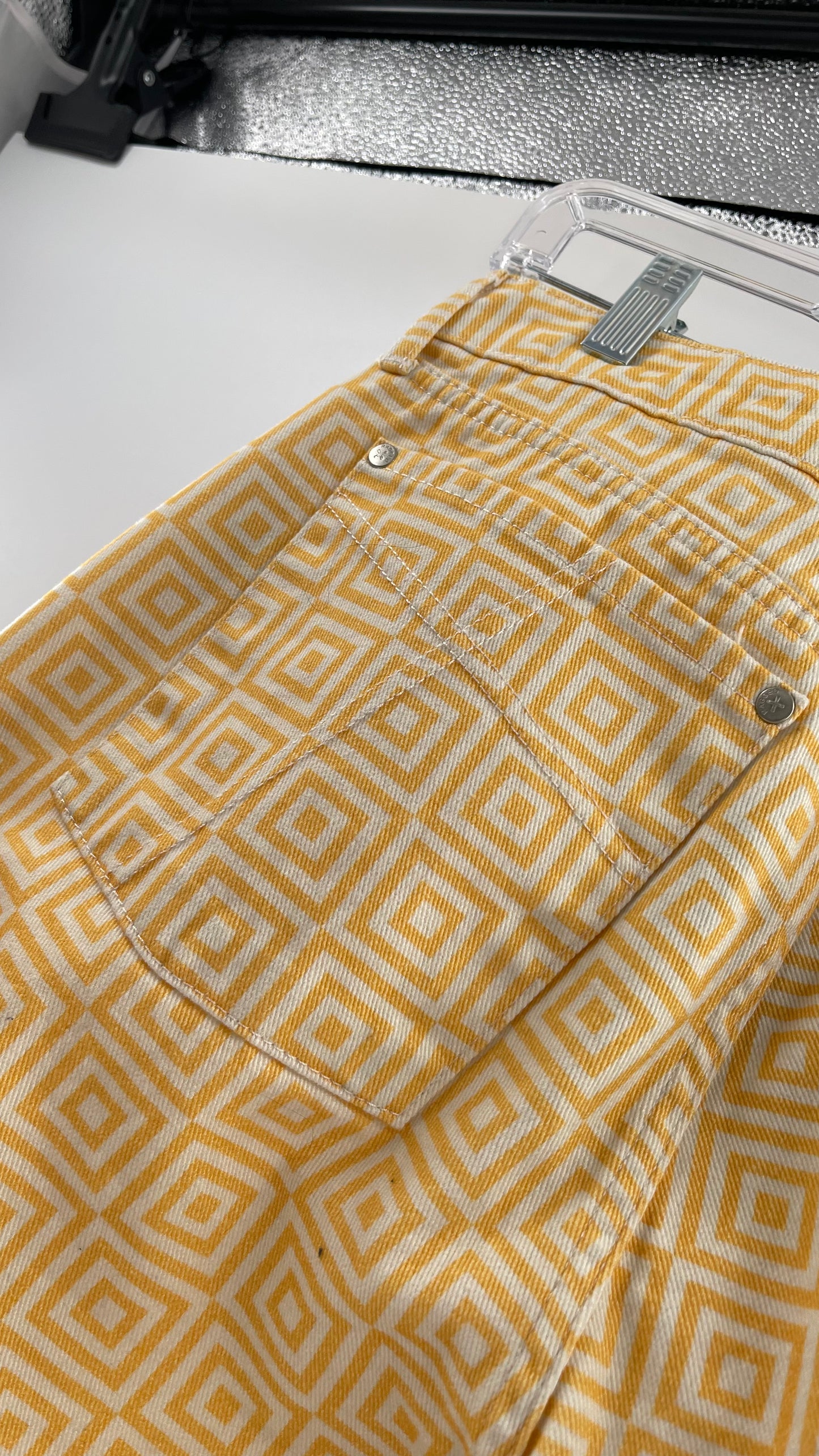 Ragged Priest White/Yellow Square Straight Legs (34)