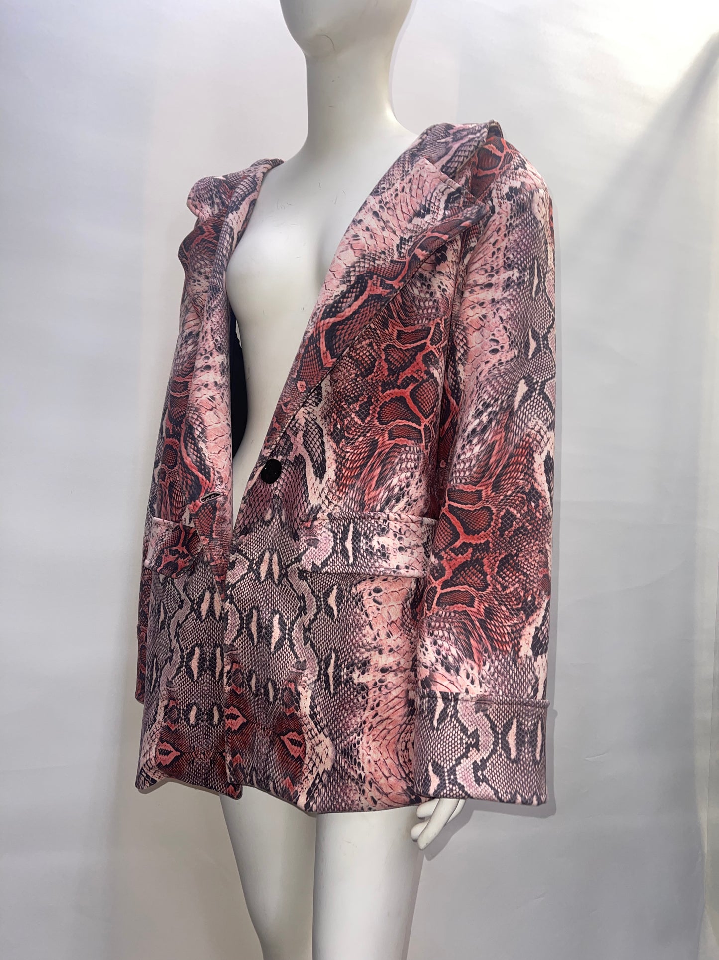 House of Sunny Snakeskin Blazer (4)