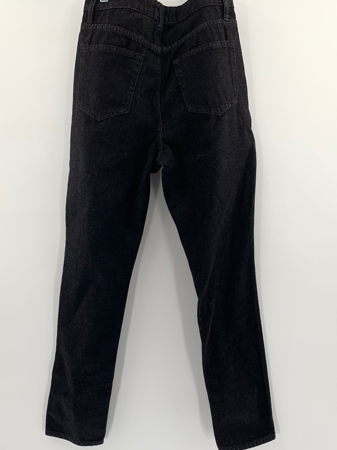 BDG Urban Outfitters High Waister Mom Jeans (Size 26)