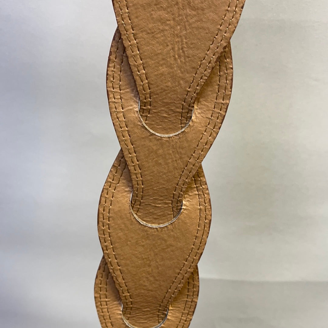 Overlapping Tear Drop Sand Colored Belt