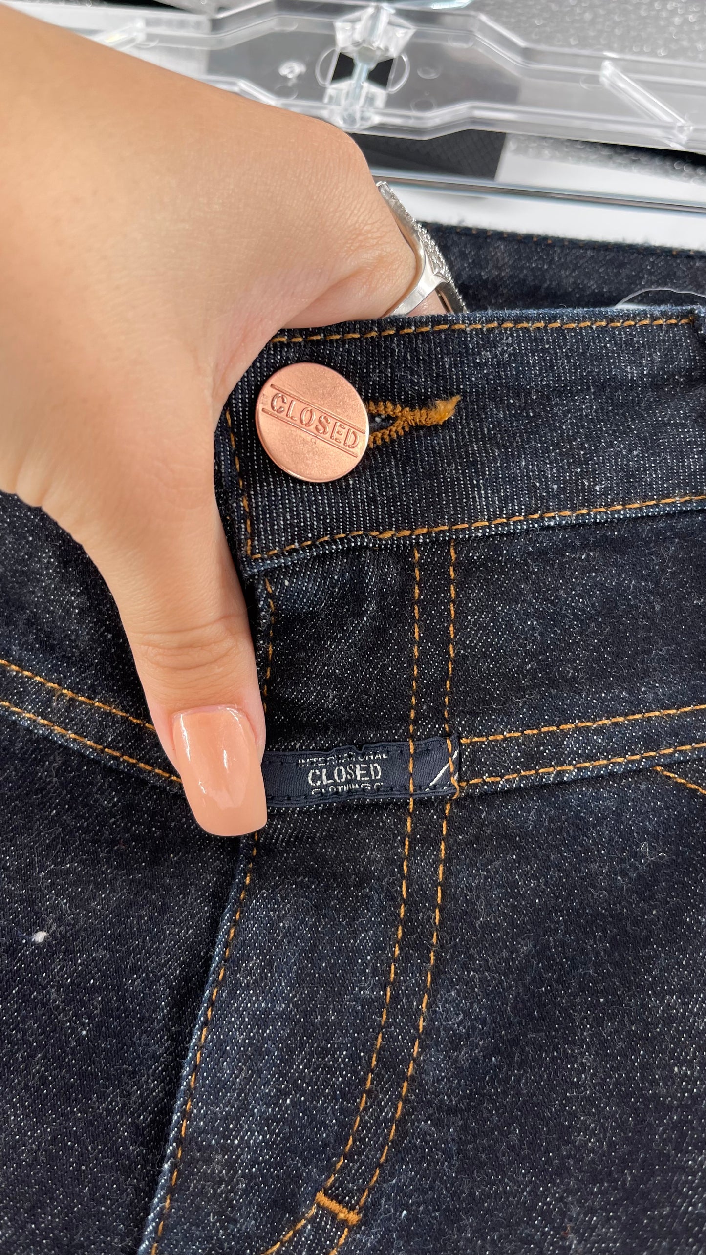 CLOSED Skinny Fit High Waist Jeans - Made in Italy- with Tags (Size 24)