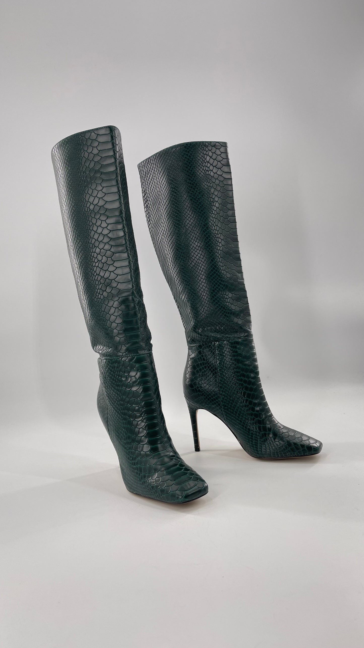 ALDO square toe Enmerald Green Crocodile Knee High Boots (6.5)