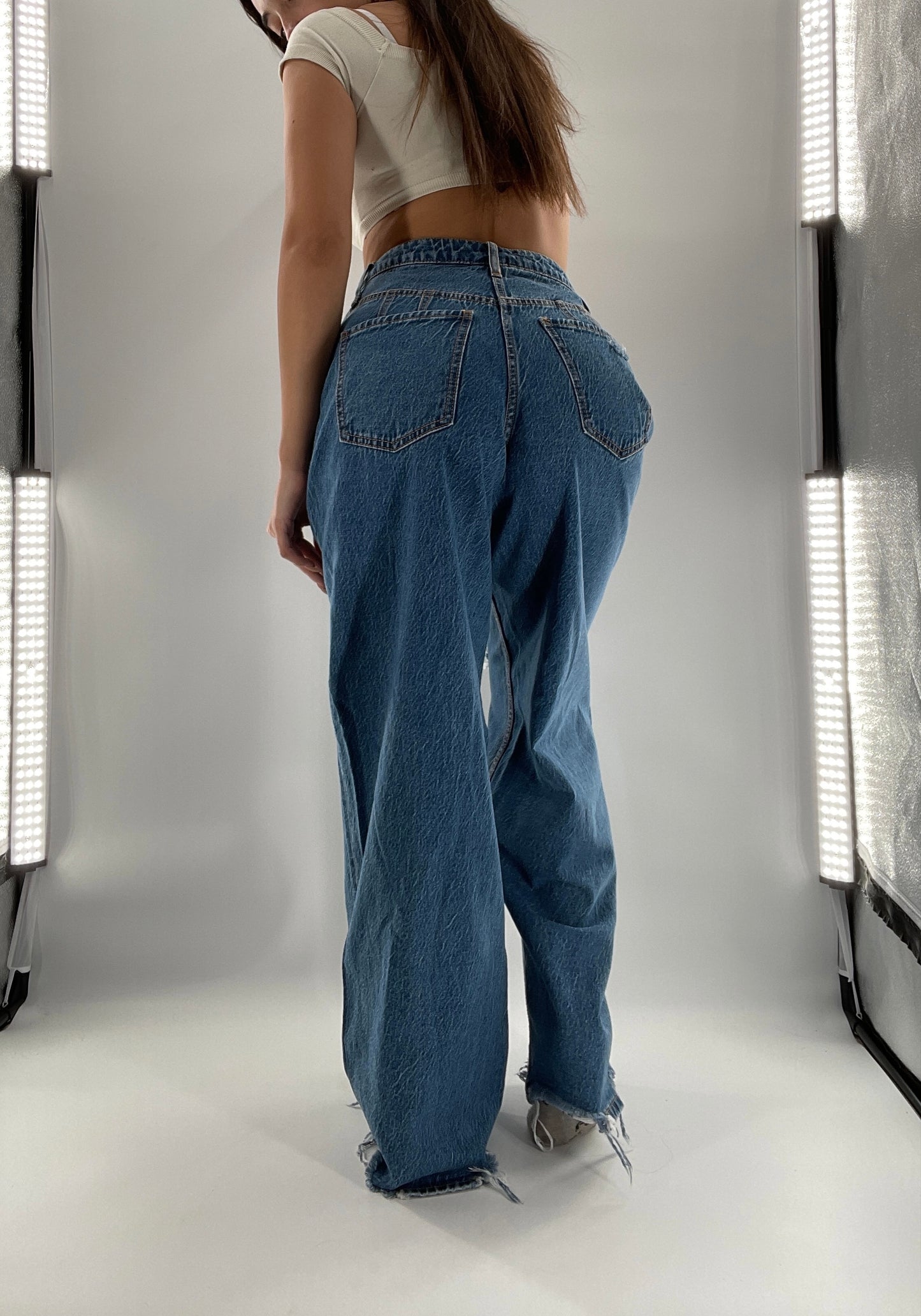 Free People Medium Wash Distressed Wide Leg Jeans (26)