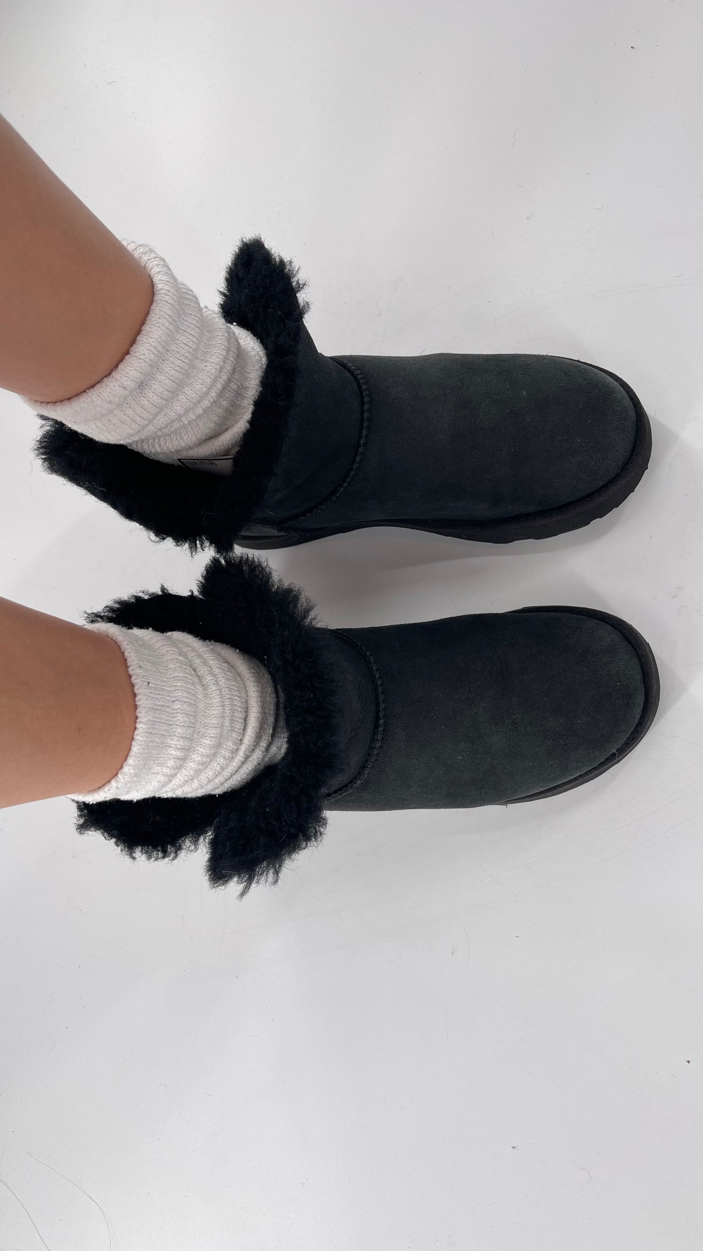UGG Black Short Boot (8)