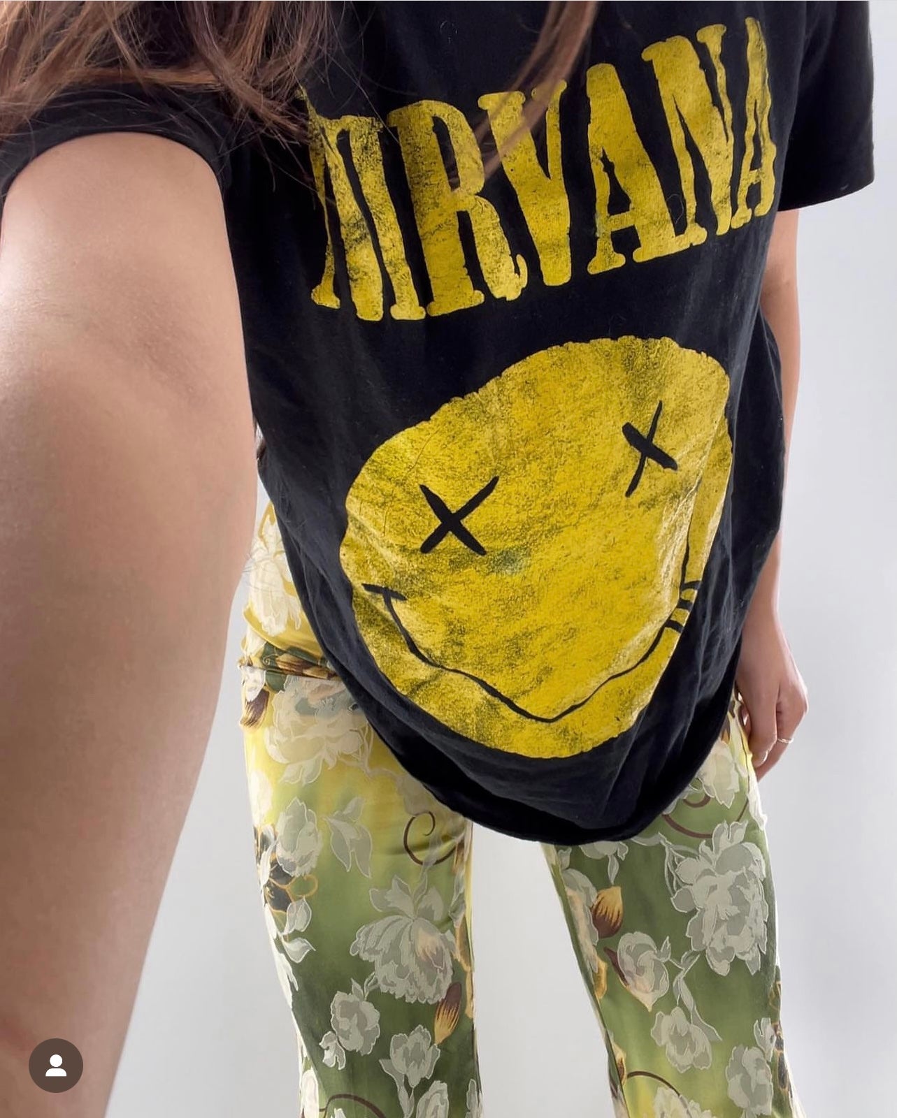 Nirvana T (L)
