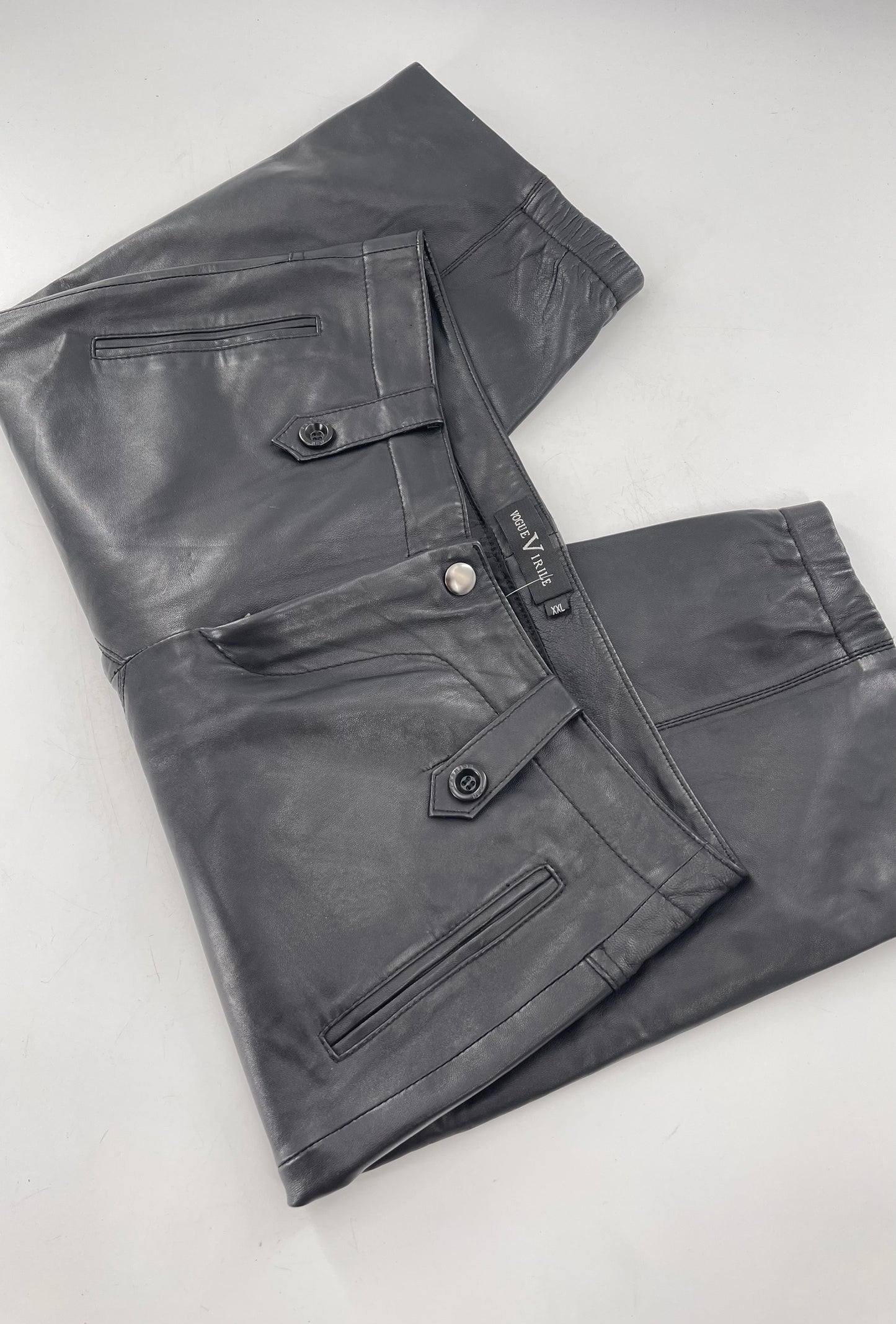 Vintage Vogue Virile 100% Sheepskin Leather Bermudas (XXL)