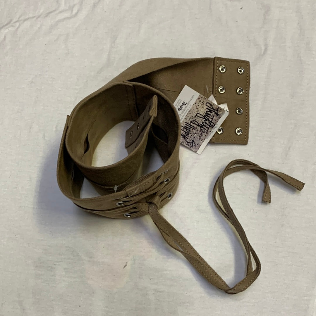Linea Pelie Suede Belt