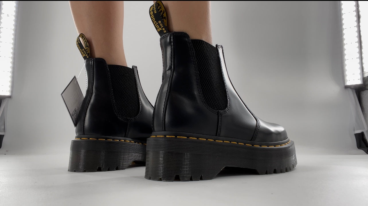 Dr. Martens 2976 Platform Chelsea Boot Black Polished Smooth (7L)