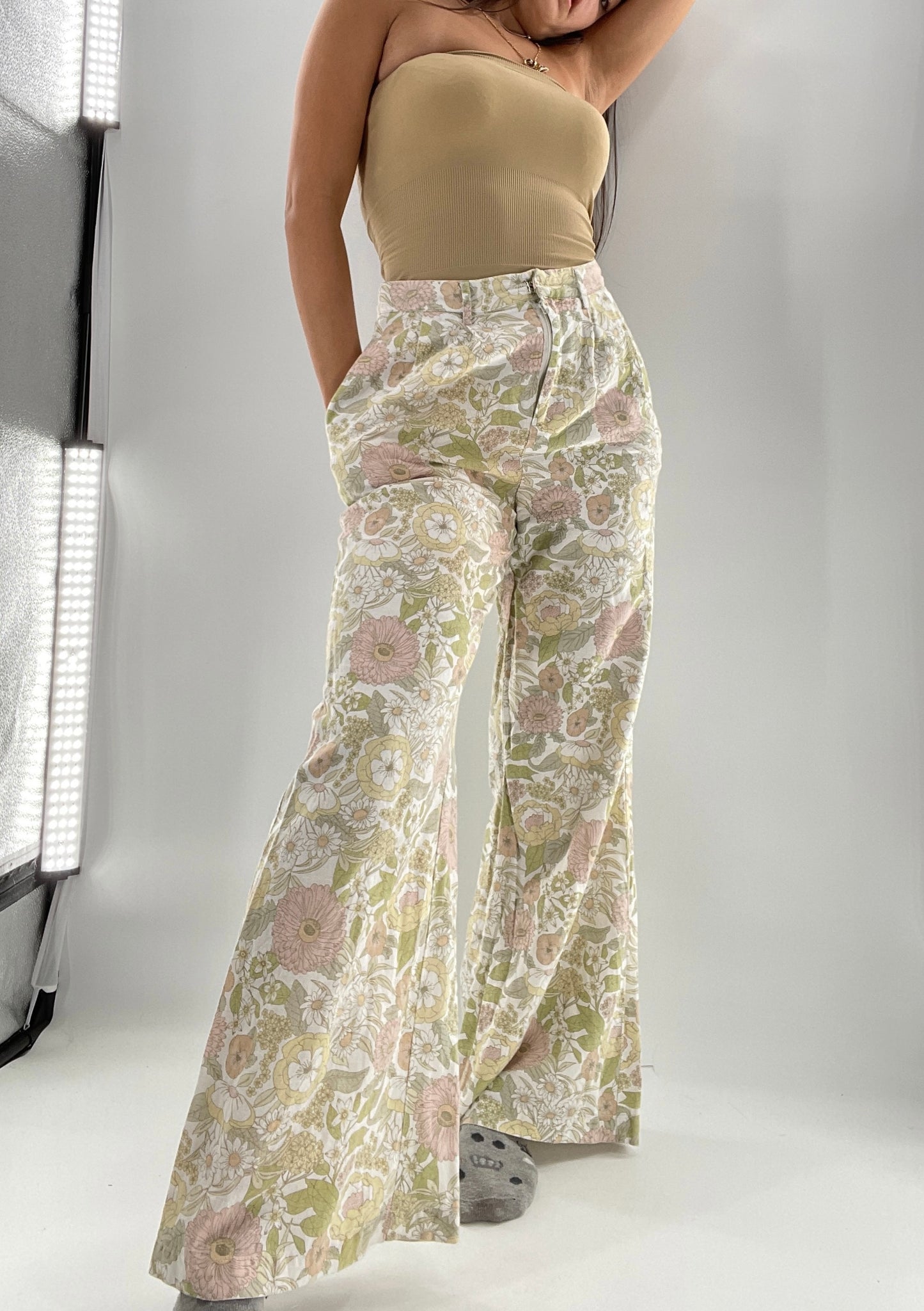 Charlie Holiday Muted Pastels Floral Wide Leg Trouser (6)