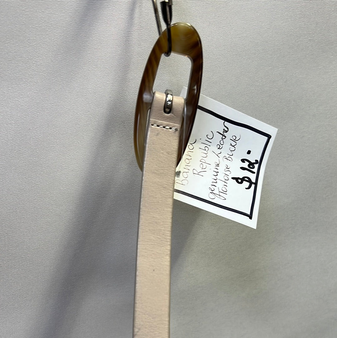 Banana Republic Genuine Leather Tortoise Buckle XS
